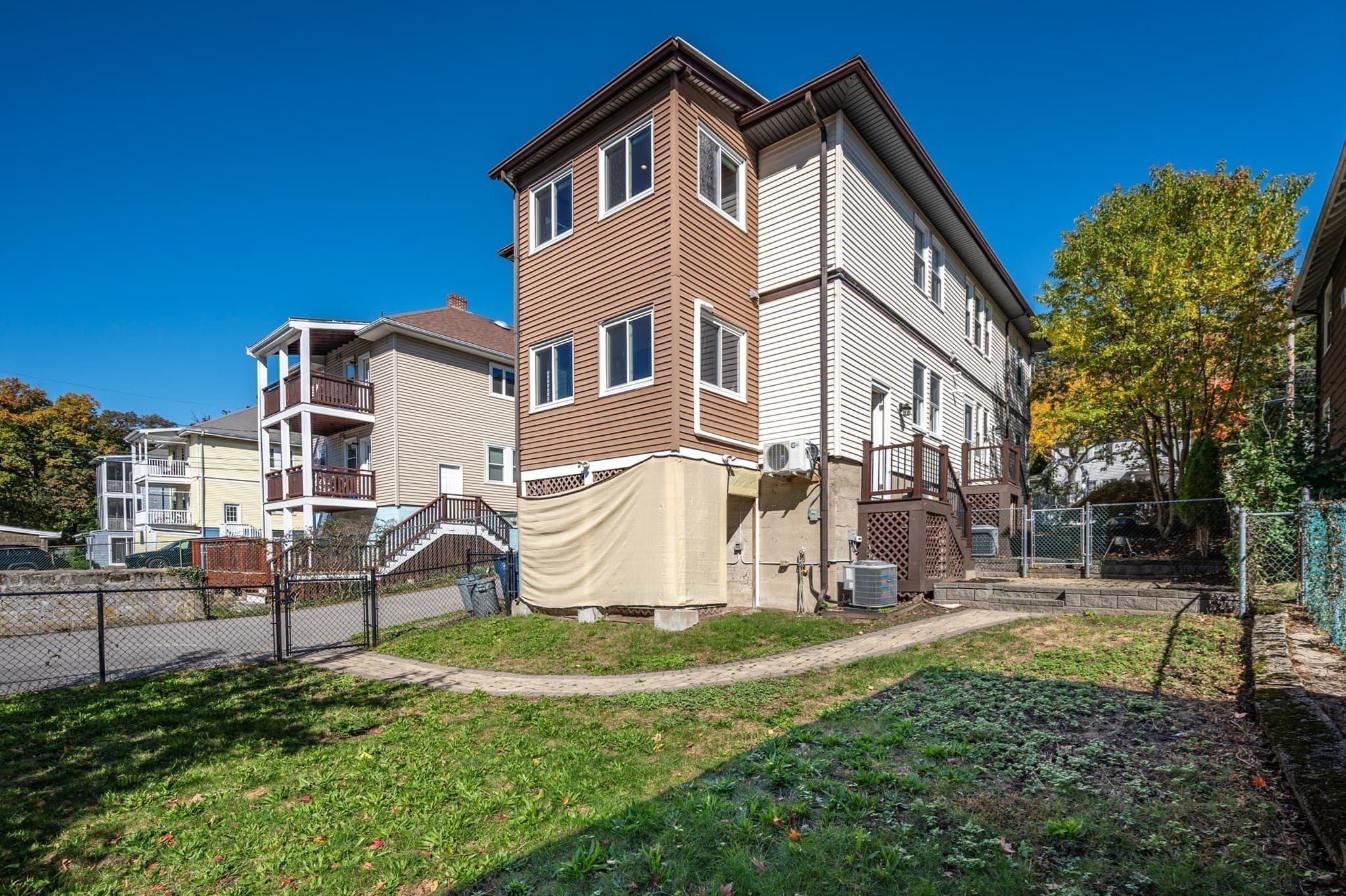 Condominium at 576 Lagrange St # 576, Boston MA 02132, photo 26 of 29
