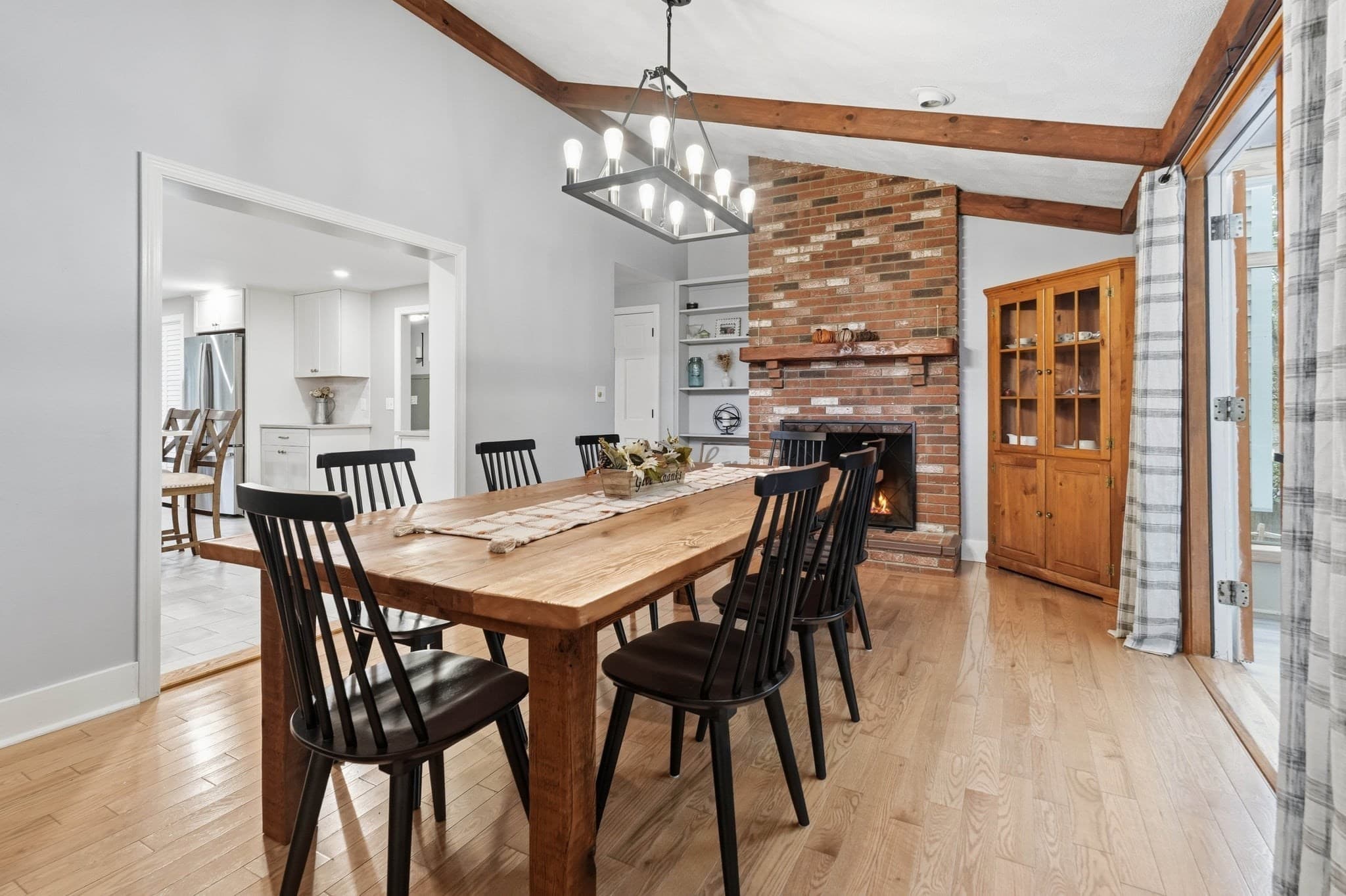 Single Family Residence at 9 Cobblers Lane, Beverly MA 01915, photo 12 of 37
