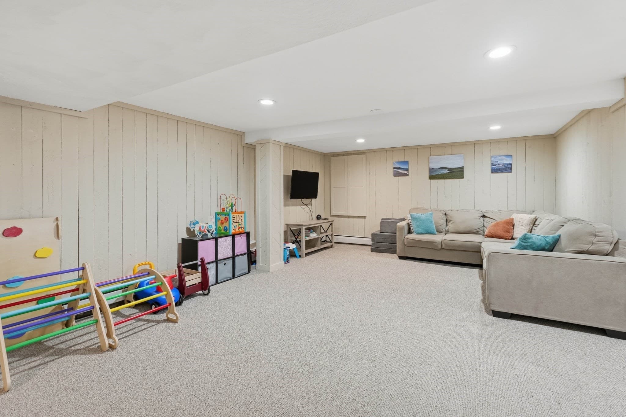 Single Family Residence at 9 Cobblers Lane, Beverly MA 01915, photo 33 of 37