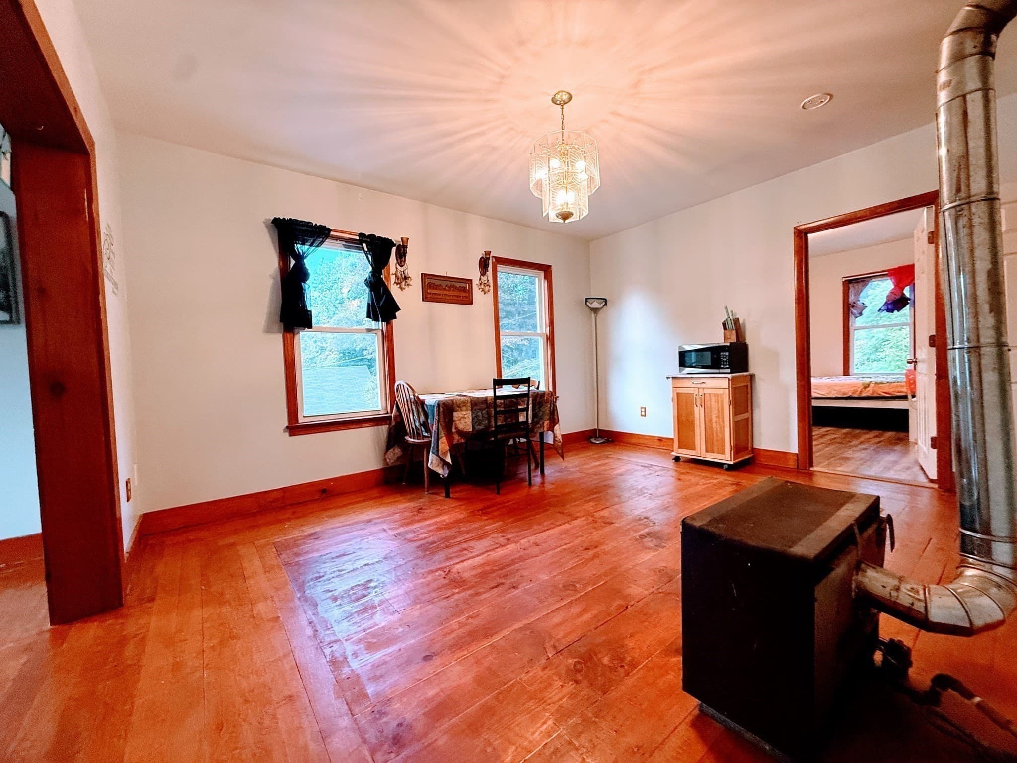 3 Family at 238 Pleasant St, Southbridge MA 01550, photo 6 of 12