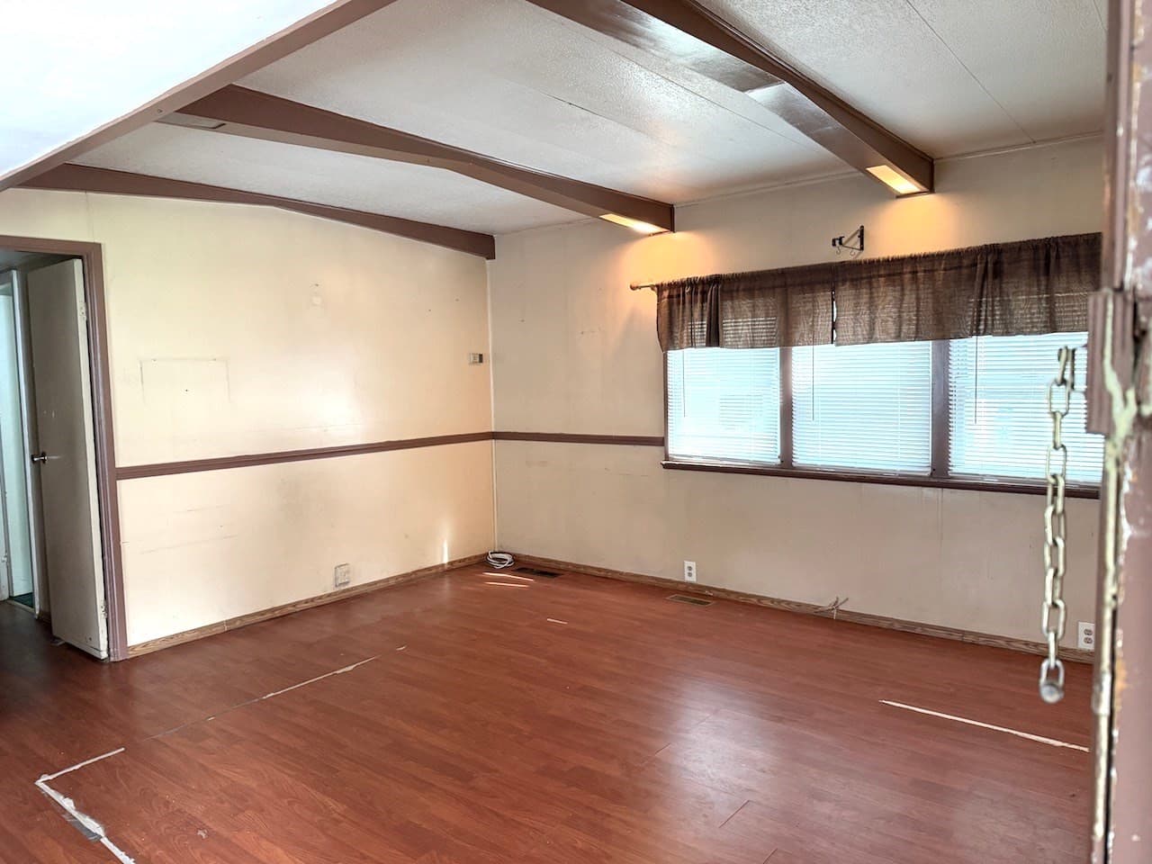 Mobile Home at 45 Puffin Drive, Chicopee MA 01020, photo 12 of 33
