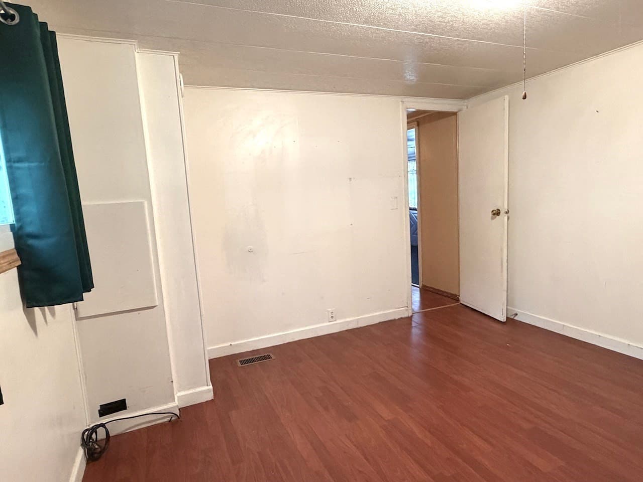 Mobile Home at 45 Puffin Drive, Chicopee MA 01020, photo 30 of 33