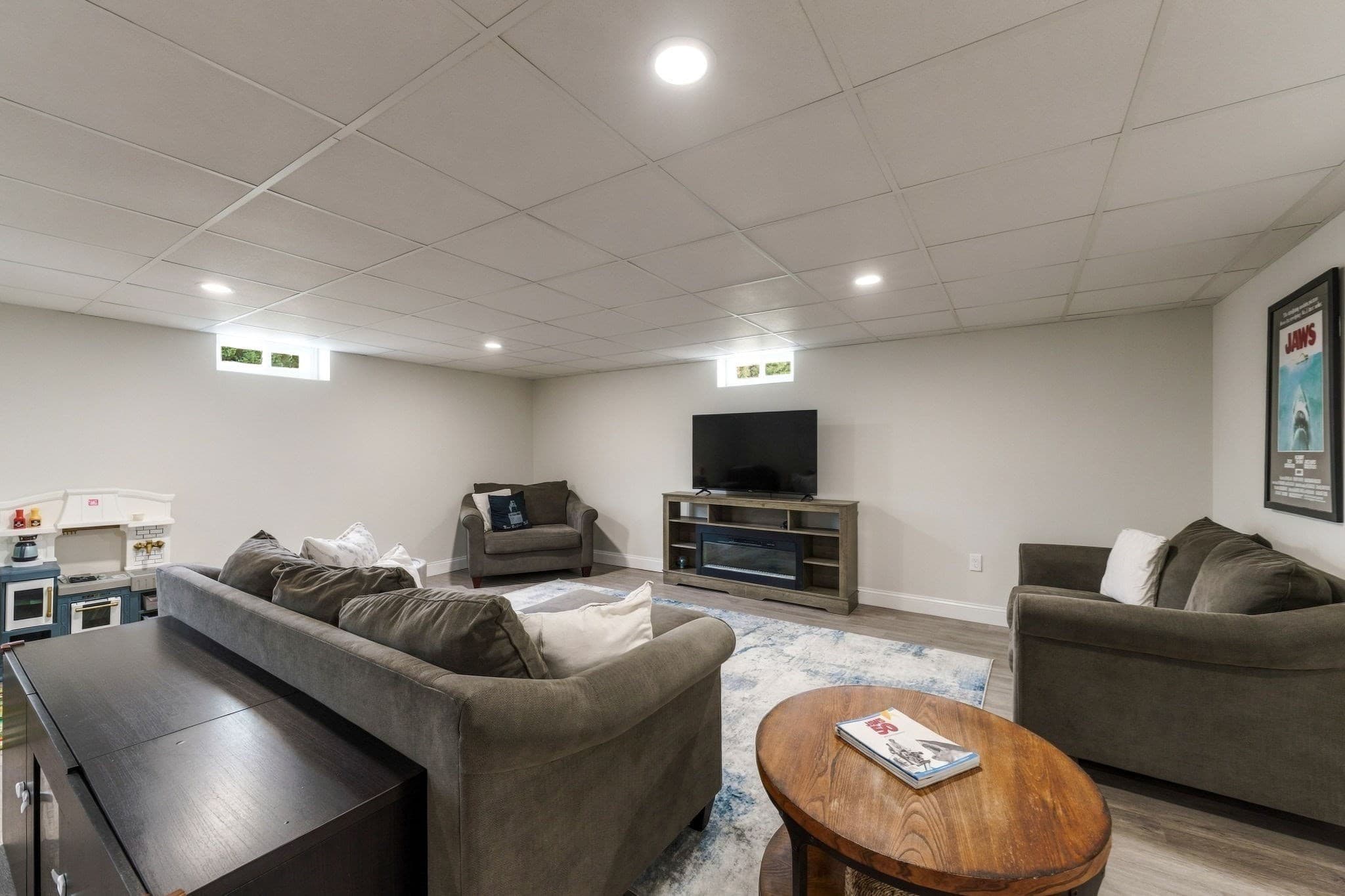 Single Family Residence at 31 Hudson St, New Bedford MA 02744, photo 22 of 38