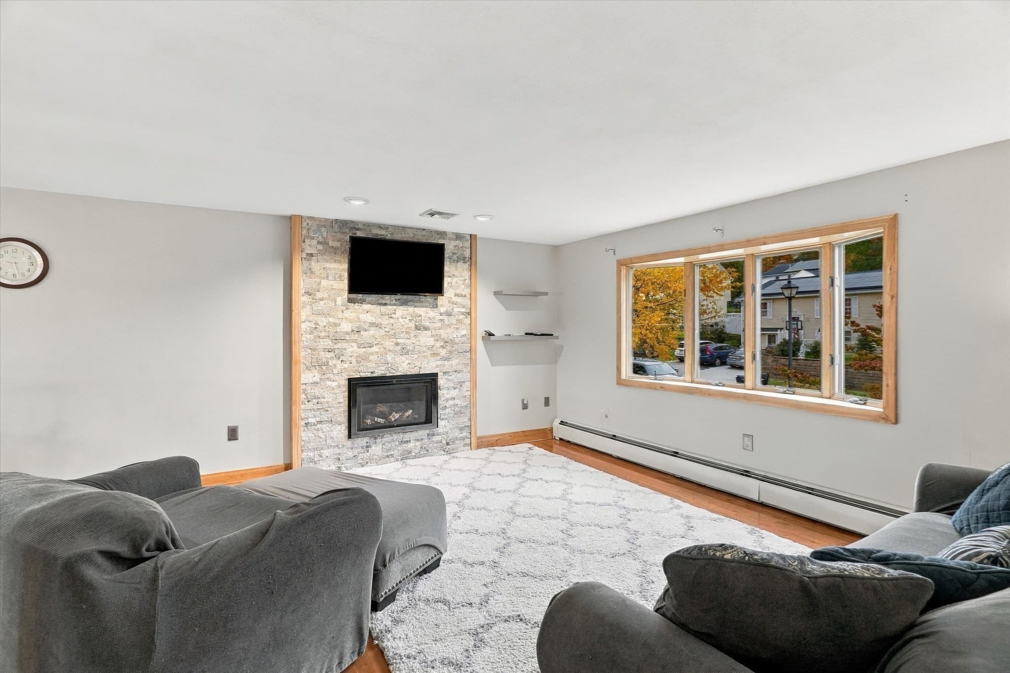 Single Family Residence at 11 Yellow Brick Road, Haverhill MA 01835, photo 8 of 33