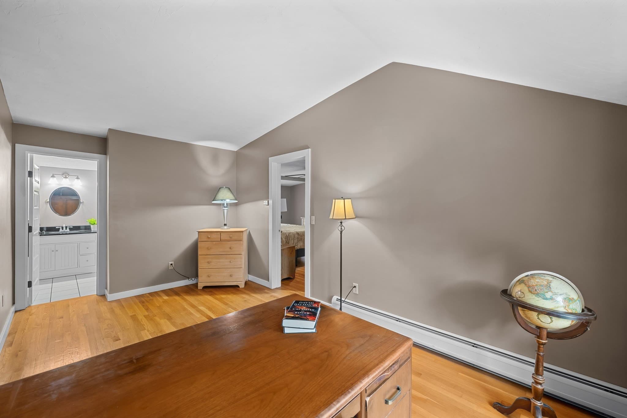 Single Family Residence at 6 Dixfield Rd, Worcester MA 01606, photo 12 of 25