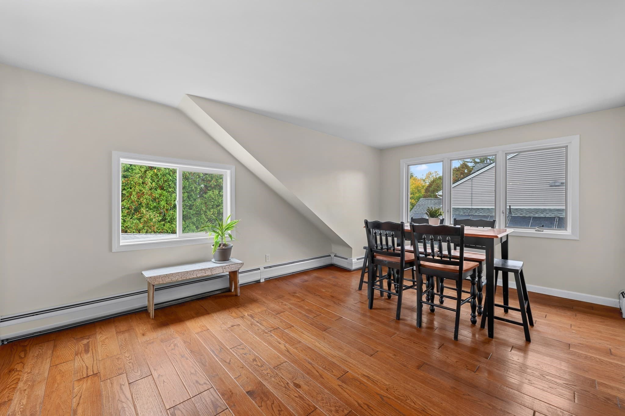 Single Family Residence at 6 Dixfield Rd, Worcester MA 01606, photo 14 of 25