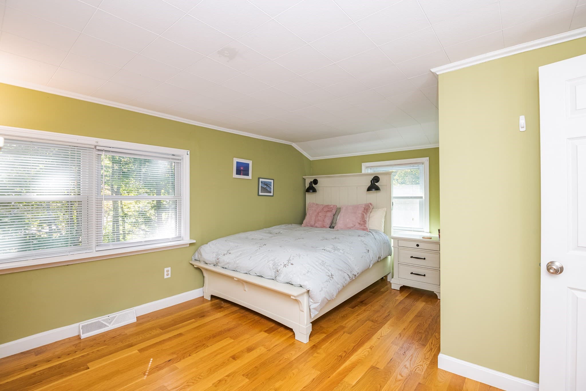 Single Family Residence at 22 Race Street, Billerica MA 01821, photo 18 of 23