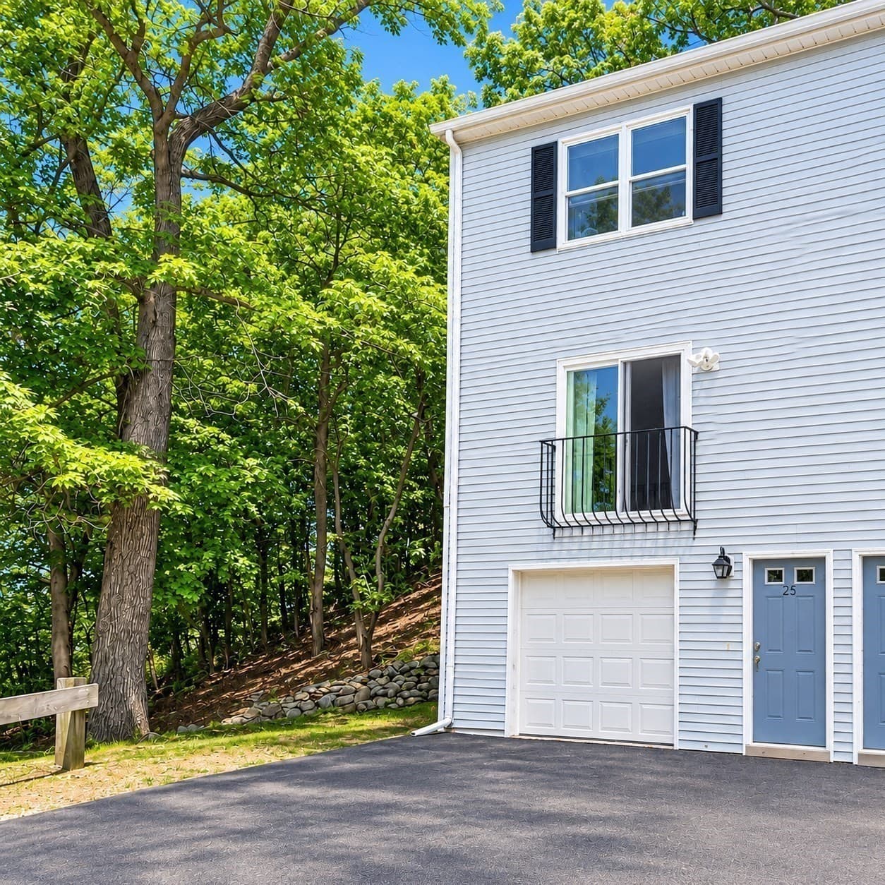 Condominium at 25 Gediminas St # 25, Worcester MA 01610, photo 28 of 34