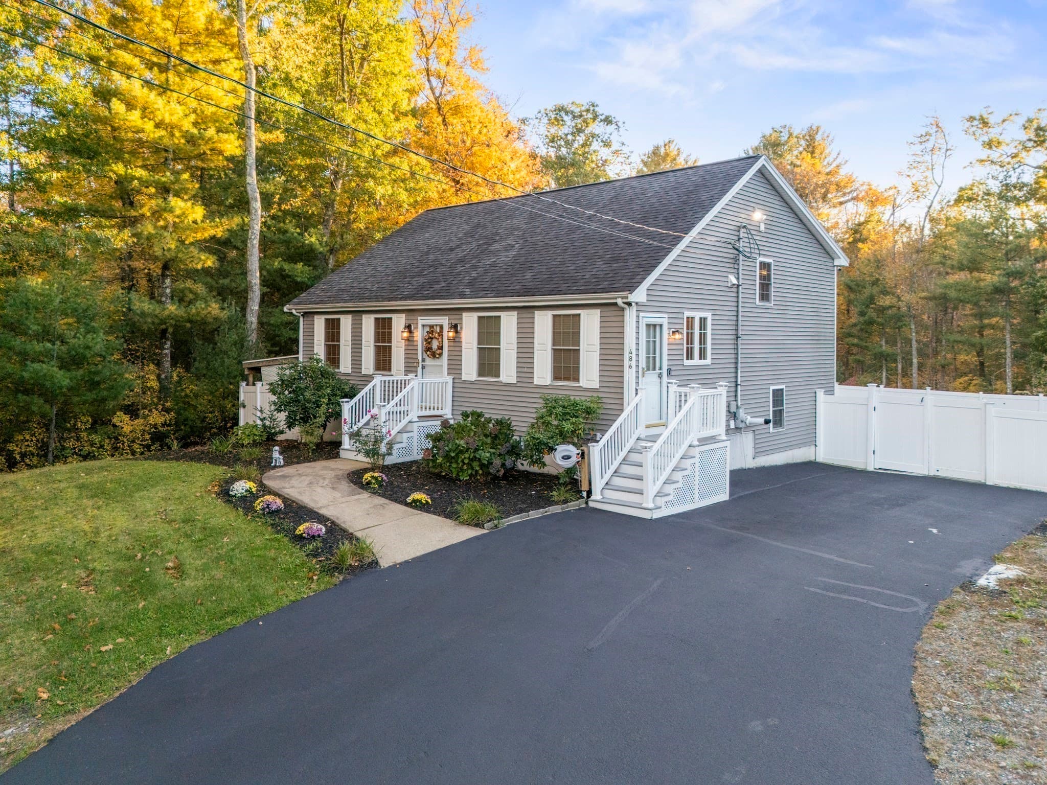 Single Family Residence at 486 South St, Holbrook MA 02343, photo 3 of 38