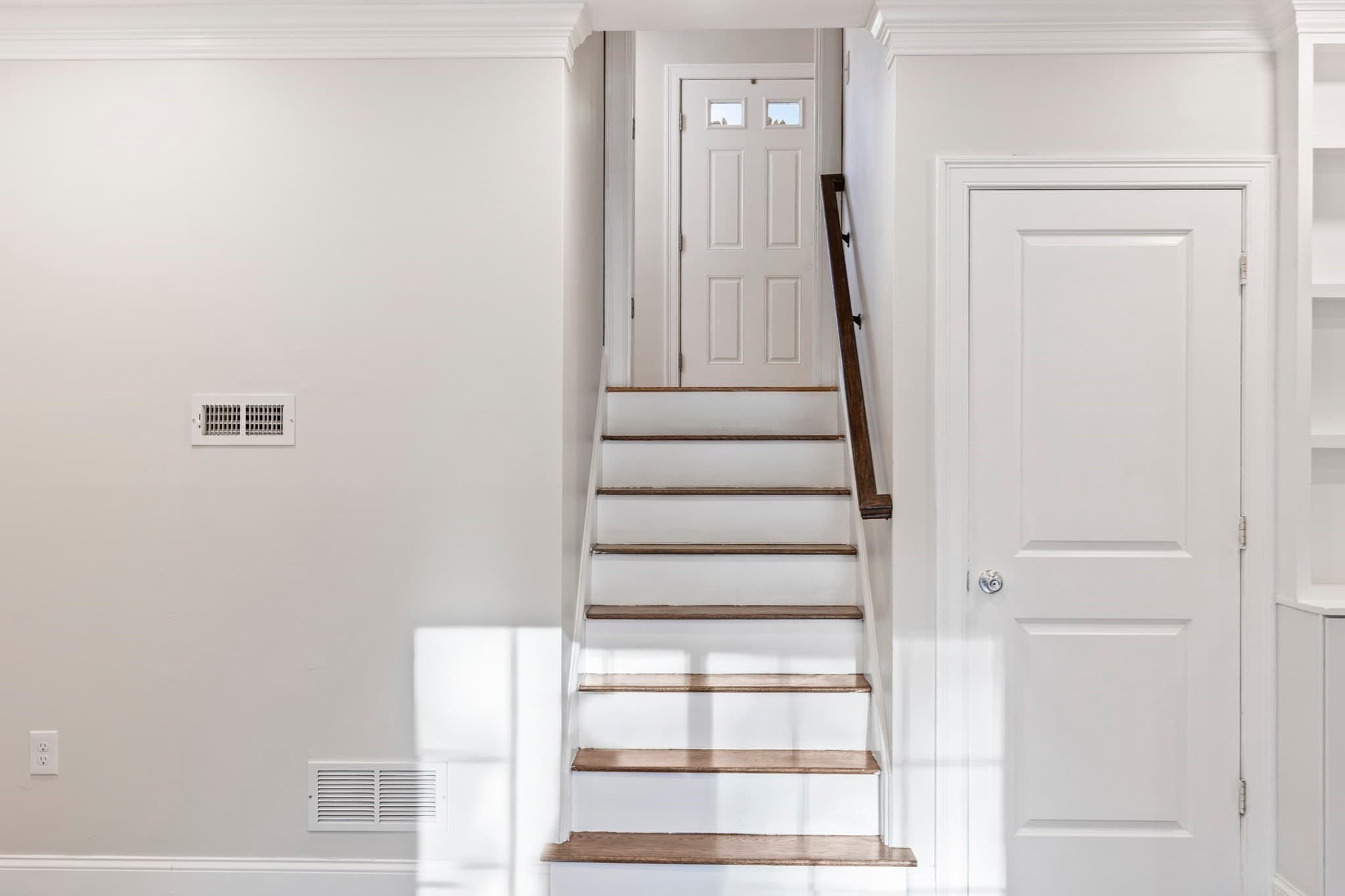 Single Family Residence at 486 South St, Holbrook MA 02343, photo 14 of 38