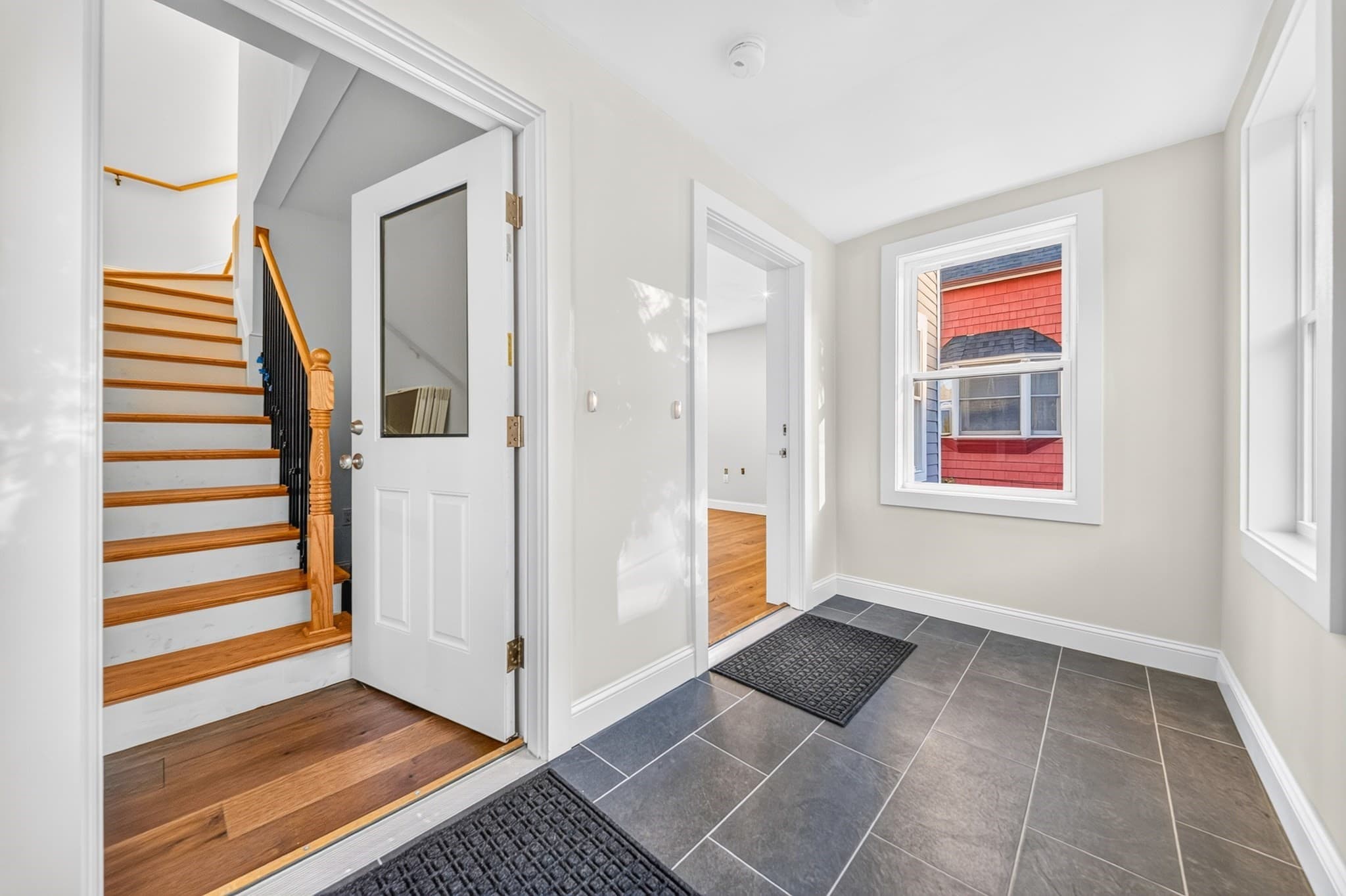 Single Family Residence at 44 Bowdoin Street, Winthrop MA 02152, photo 5 of 41
