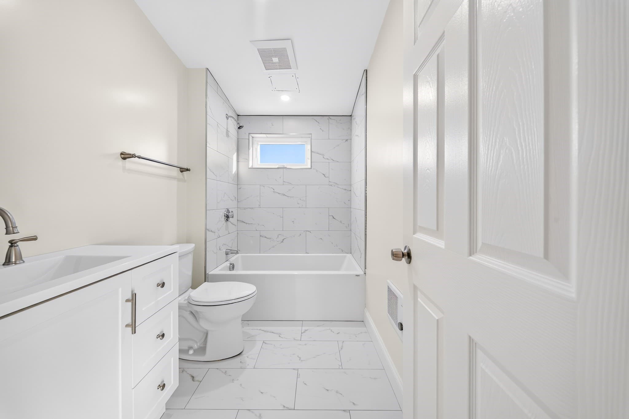 Single Family Residence at 44 Bowdoin Street, Winthrop MA 02152, photo 34 of 41