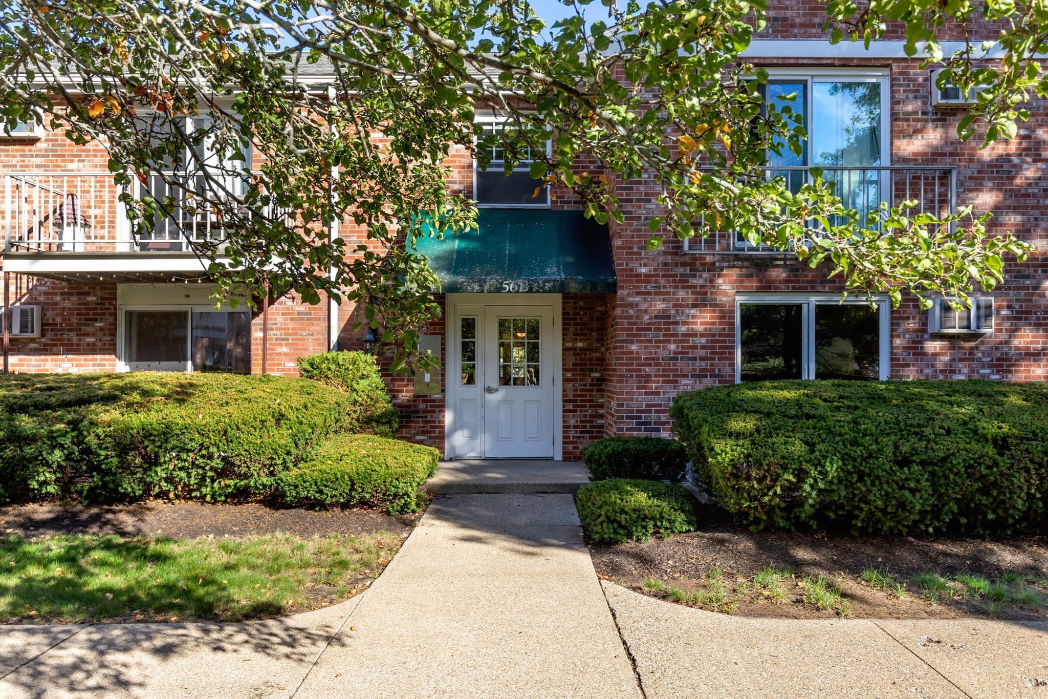 Condominium at 56 Townsend St # B9, Abington MA 02351, photo 2 of 16