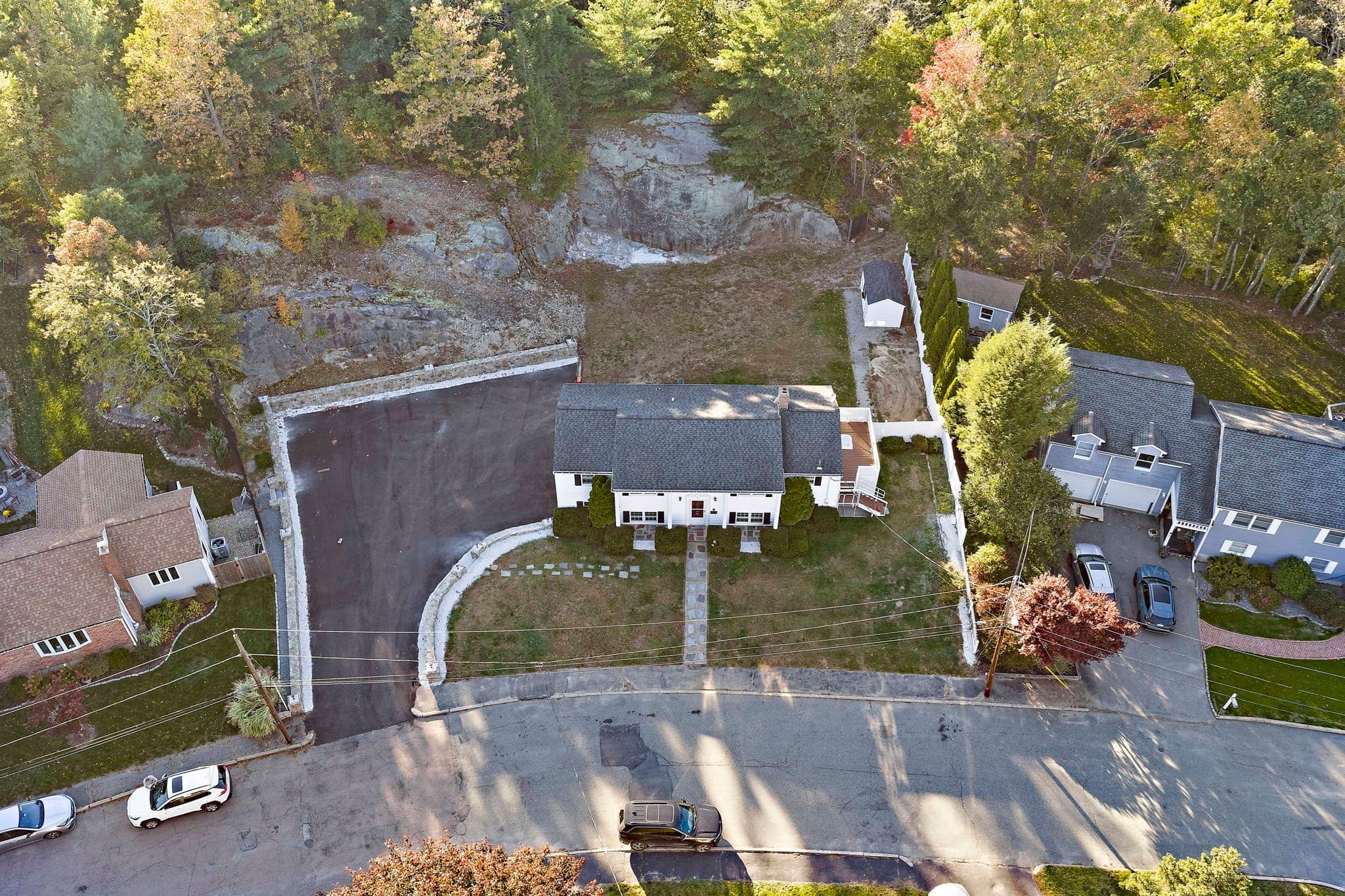 Single Family Residence at 32 Tamburlane Ridge, Weymouth MA 02190, photo 7 of 42