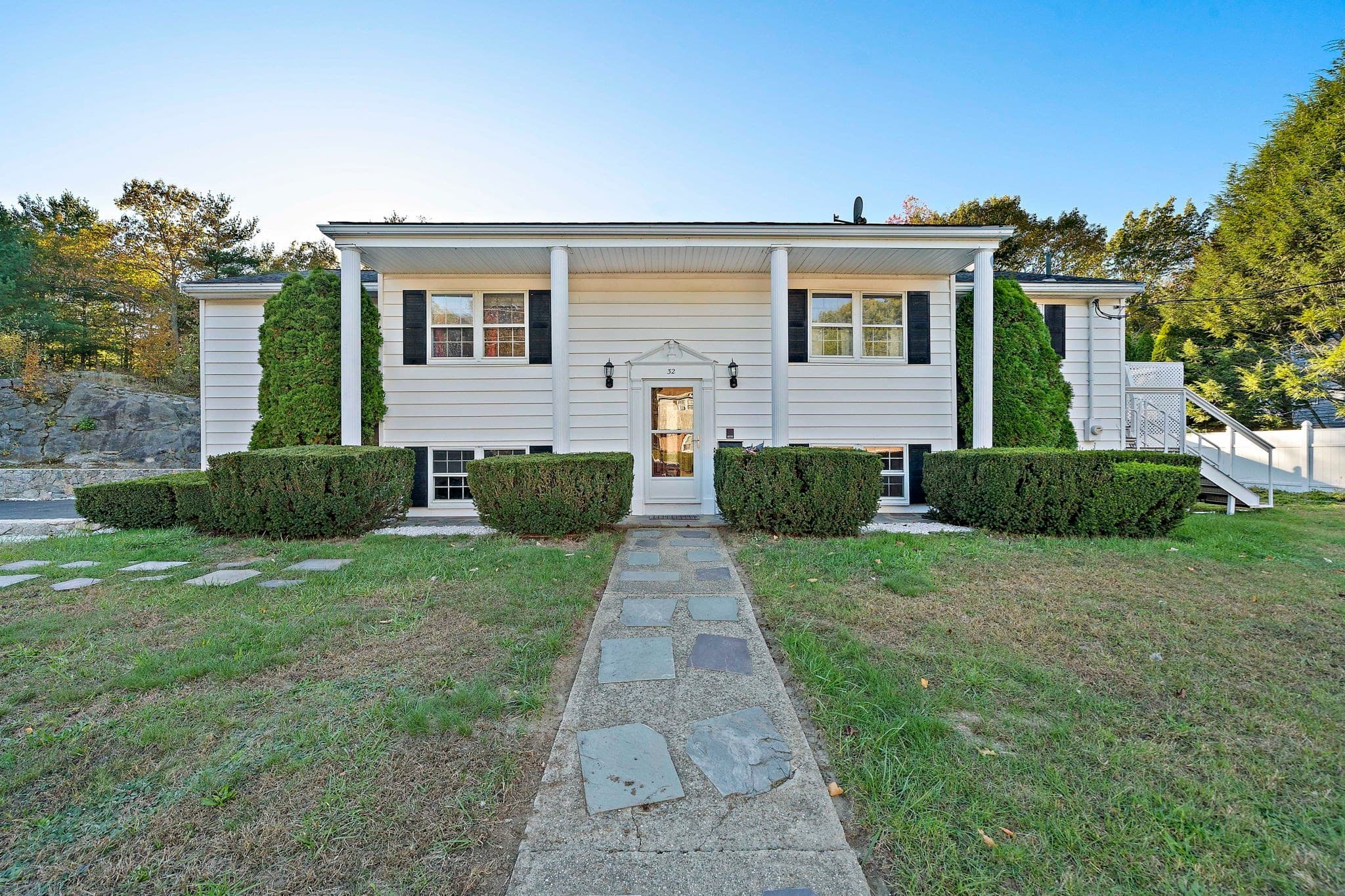 Single Family Residence at 32 Tamburlane Ridge, Weymouth MA 02190, photo 3 of 42