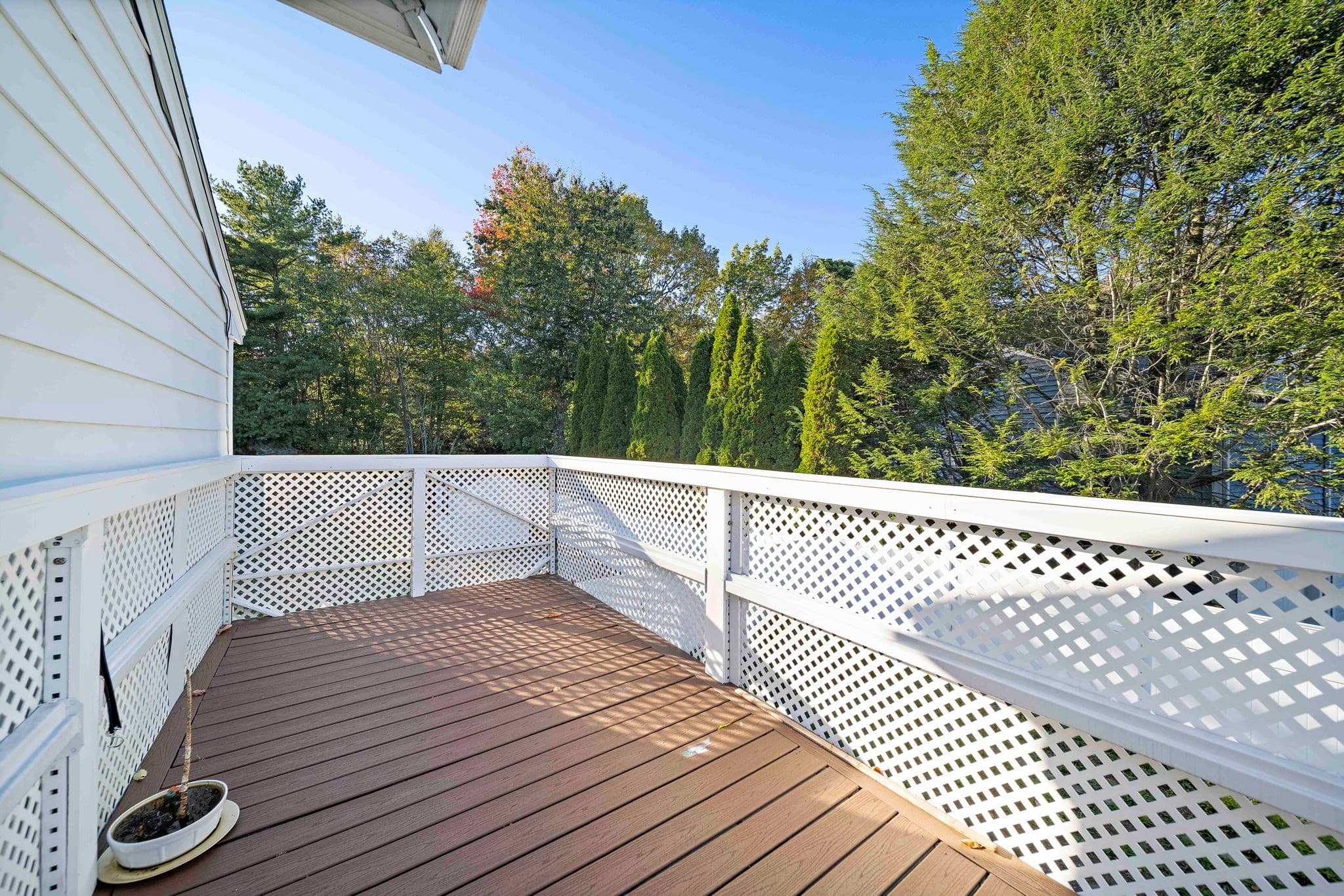 Single Family Residence at 32 Tamburlane Ridge, Weymouth MA 02190, photo 32 of 42