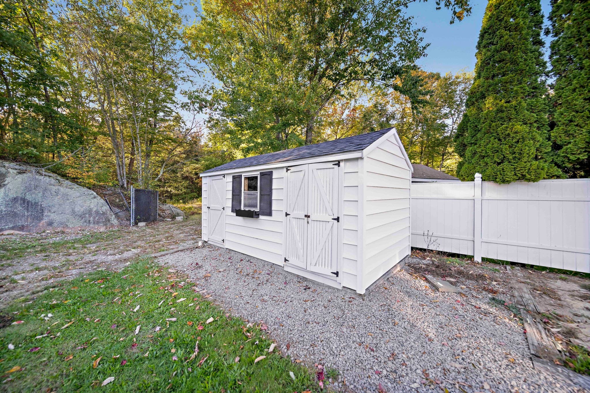 Single Family Residence at 32 Tamburlane Ridge, Weymouth MA 02190, photo 33 of 42