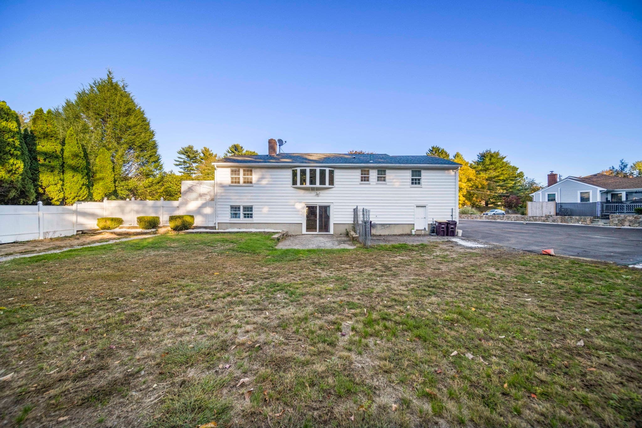 Single Family Residence at 32 Tamburlane Ridge, Weymouth MA 02190, photo 35 of 42