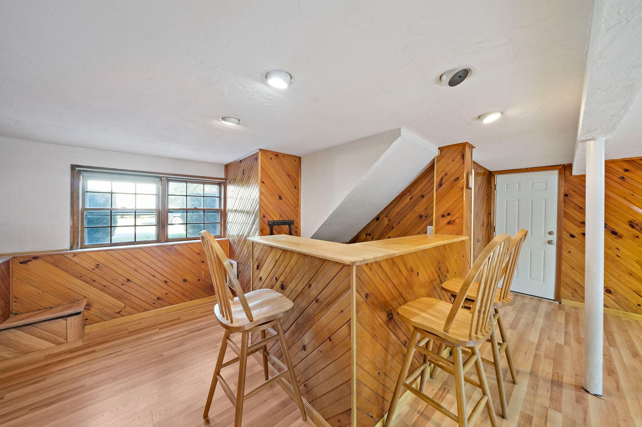 Single Family Residence at 32 Tamburlane Ridge, Weymouth MA 02190, photo 29 of 42