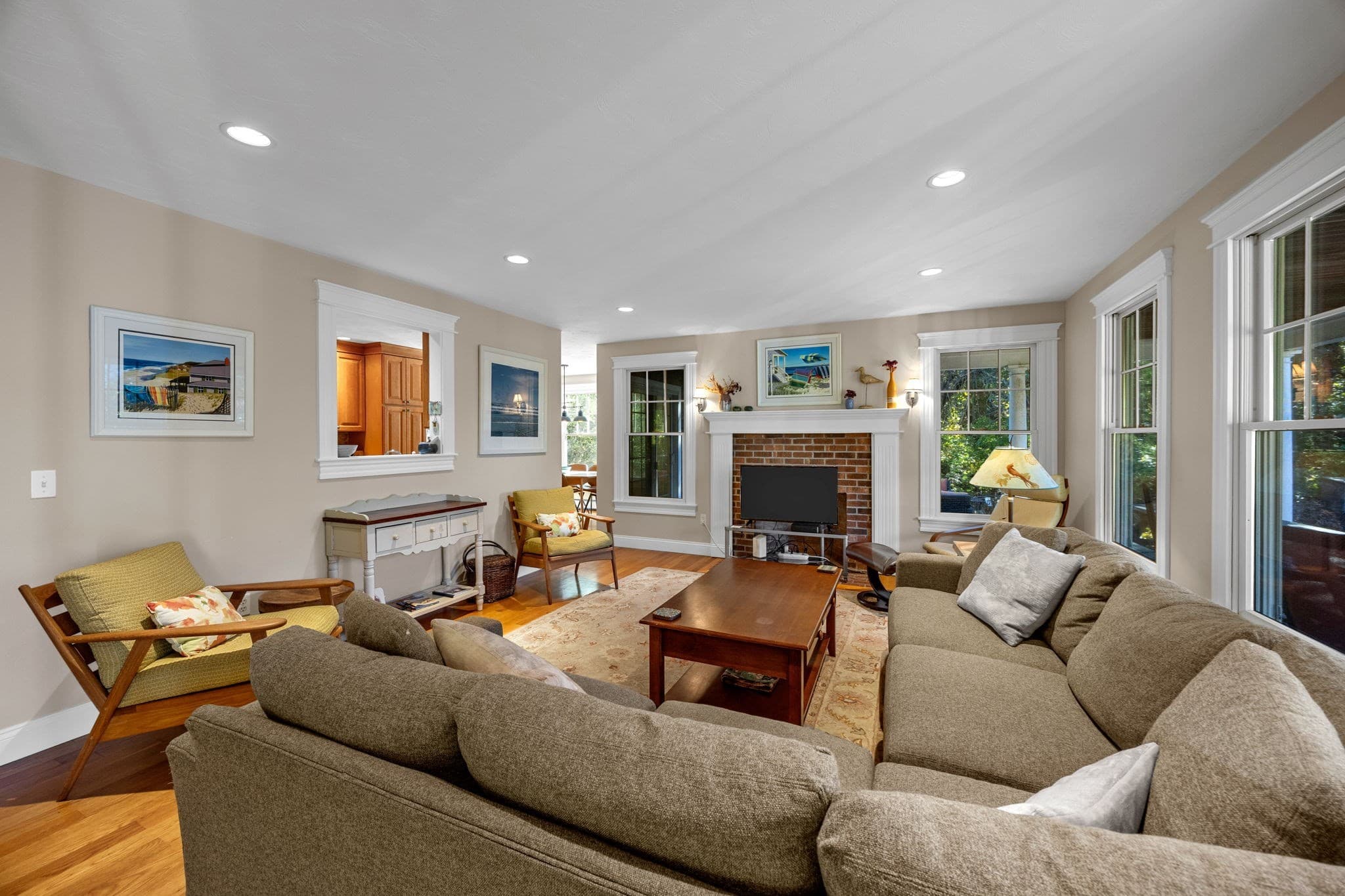 Single Family Residence at 10 Perry Rd, Truro MA 02666, photo 7 of 34