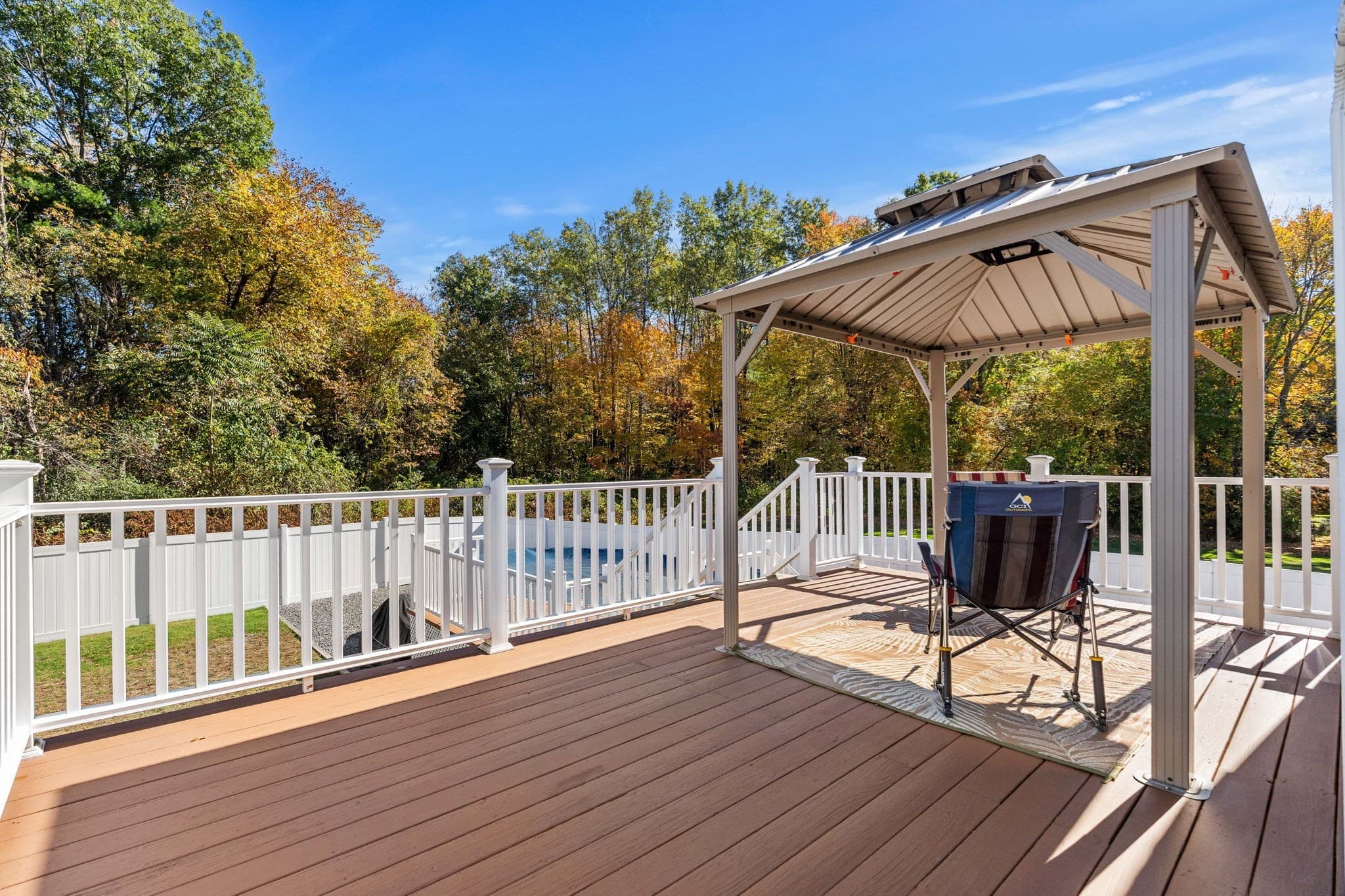 Single Family Residence at 281 Beech St, Tewksbury MA 01876, photo 6 of 32