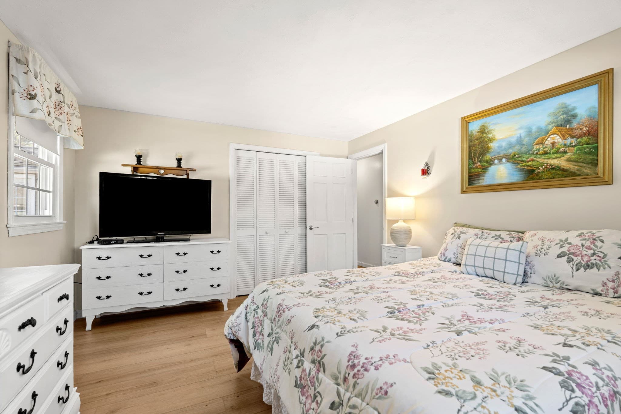 Single Family Residence at 281 Beech St, Tewksbury MA 01876, photo 16 of 32