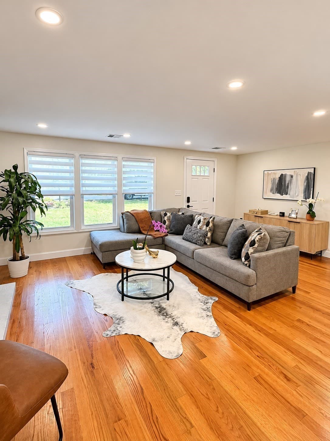 Single Family Residence at 83 Riverbank Rd, Saugus MA 01906, photo 6 of 26