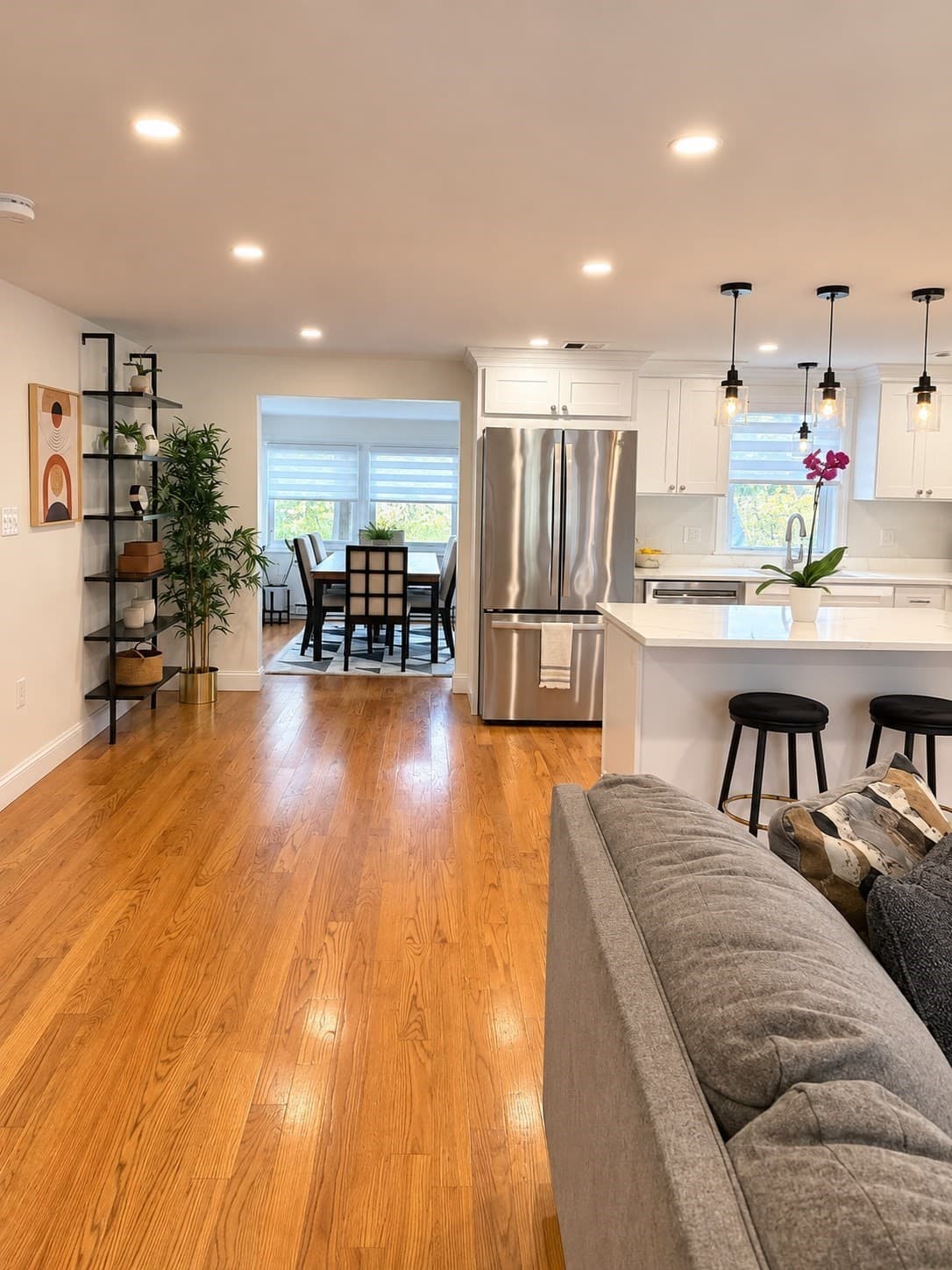 Single Family Residence at 83 Riverbank Rd, Saugus MA 01906, photo 8 of 26