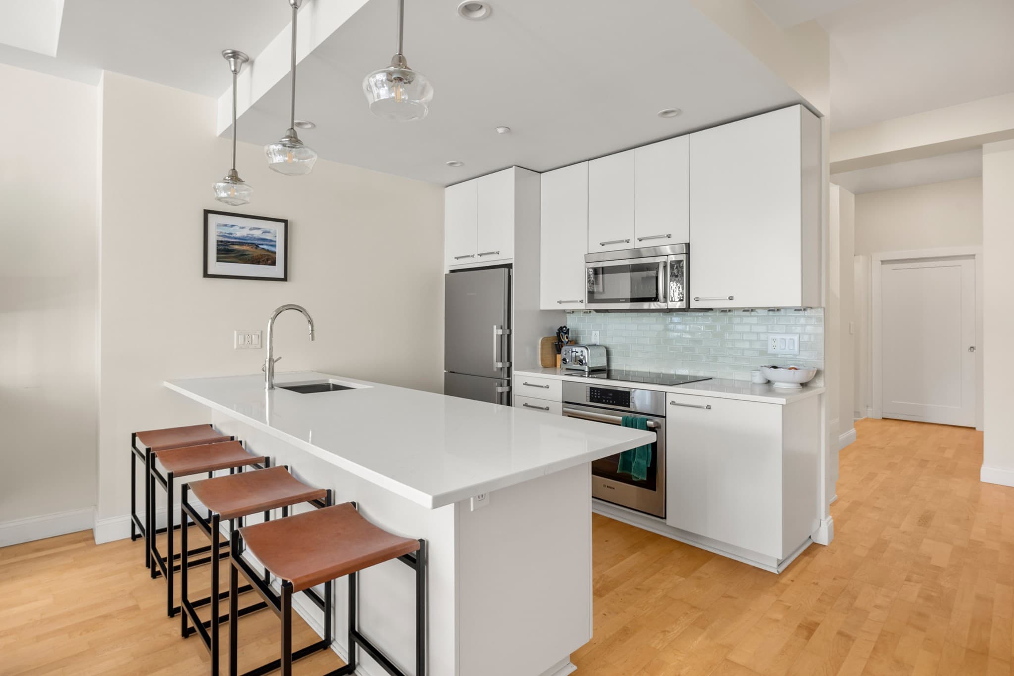Condominium at 1166 Washington St # 301, Boston MA 02118, photo 4 of 23