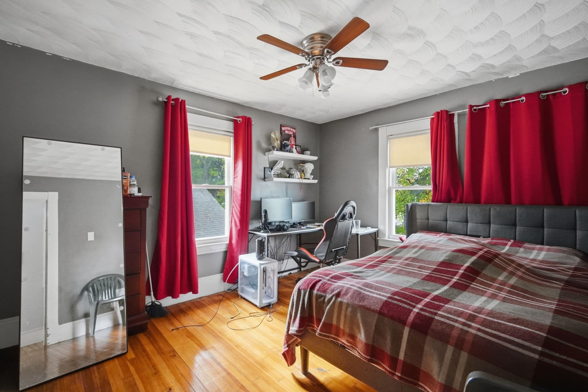 Single Family Residence at 98 Bristol Street, Springfield MA 01109, photo 18 of 34