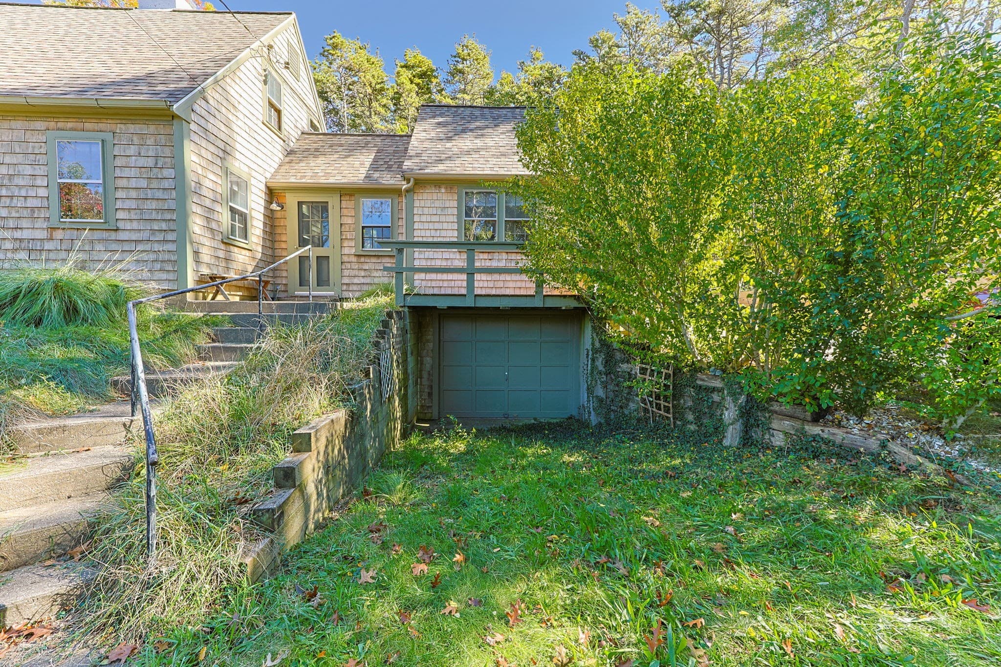 Single Family Residence at 102 Prince Valley Rd, Truro MA 02666, photo 2 of 30