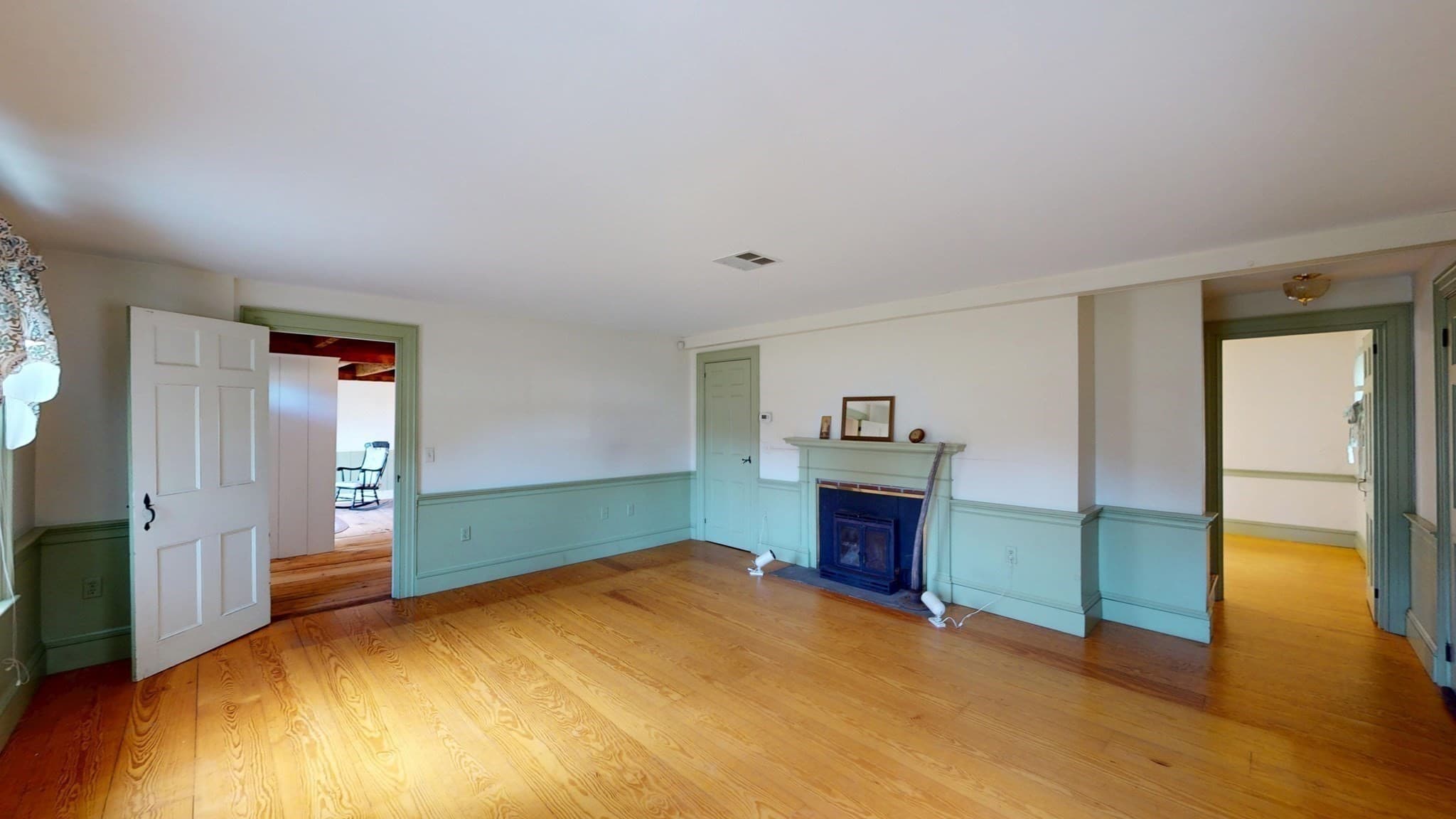 Single Family Residence at 10 Mansfield Ave, Norton MA 02766, photo 5 of 33