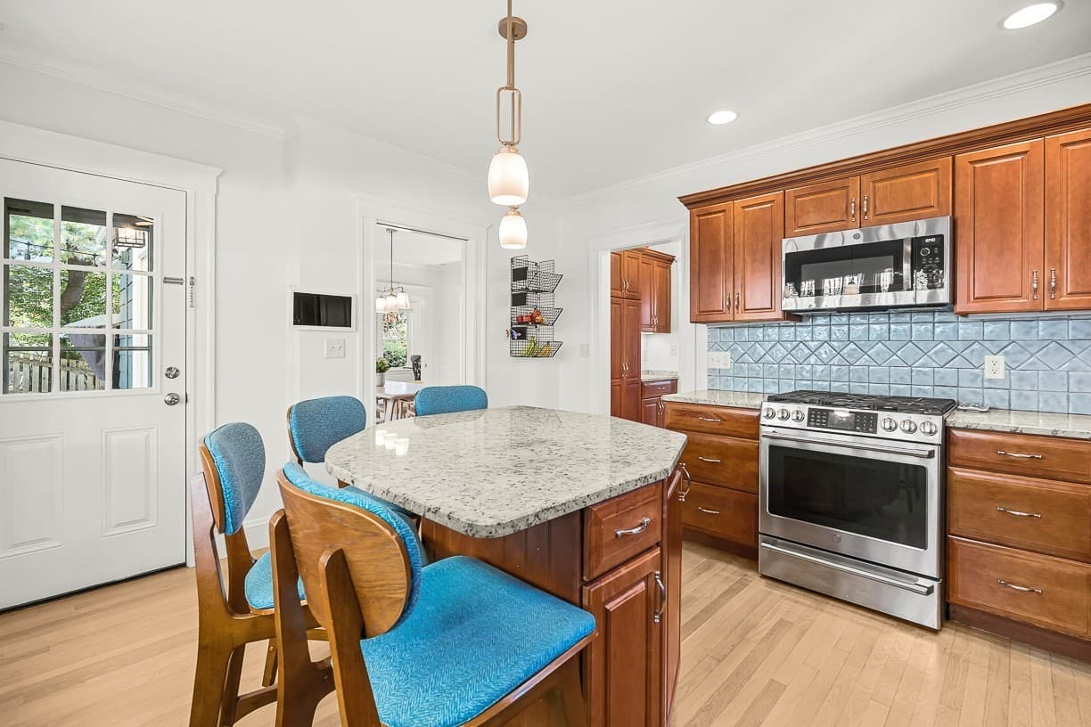 Single Family Residence at 43 Prospect Street, Melrose MA 02176, photo 10 of 42