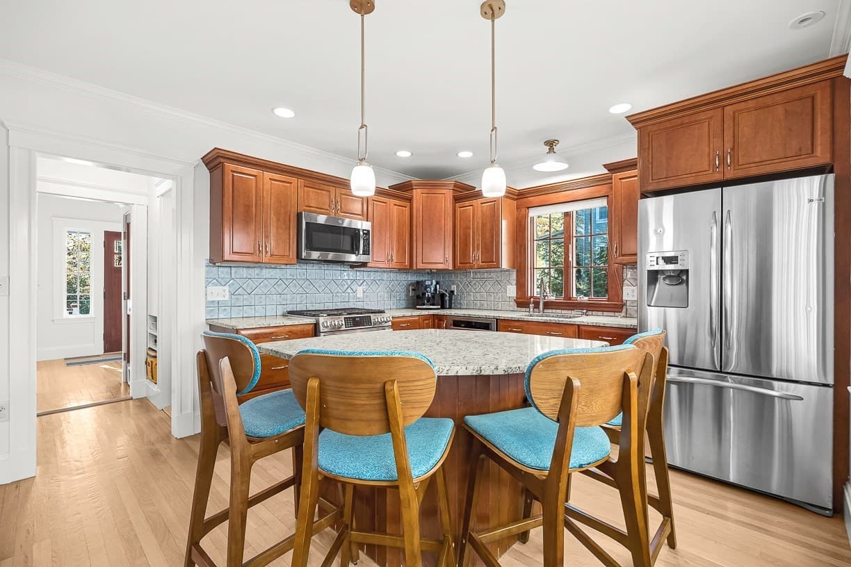 Single Family Residence at 43 Prospect Street, Melrose MA 02176, photo 8 of 42