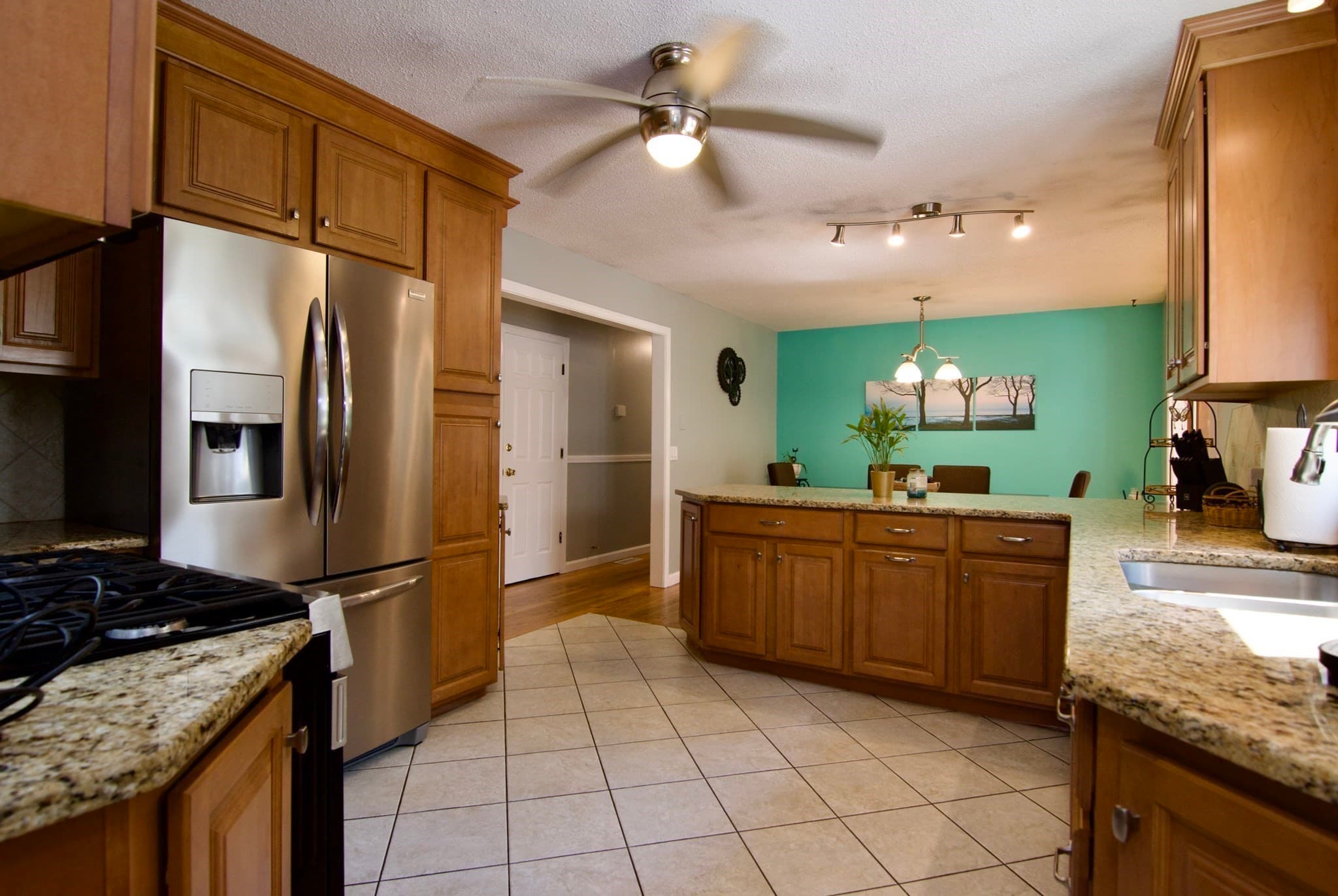 Single Family Residence at 116 Warwick Dr, Ludlow MA 01056, photo 20 of 41