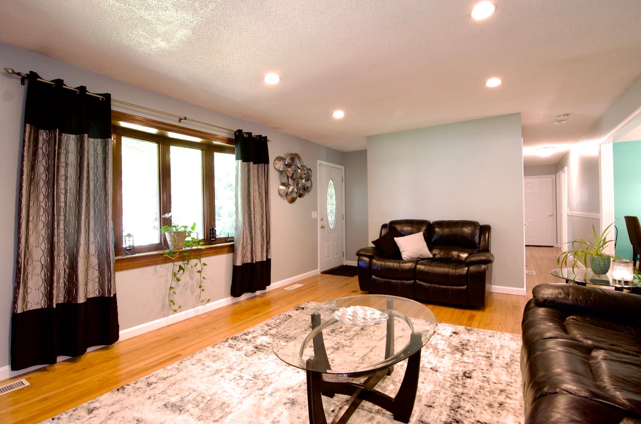 Single Family Residence at 116 Warwick Dr, Ludlow MA 01056, photo 9 of 41