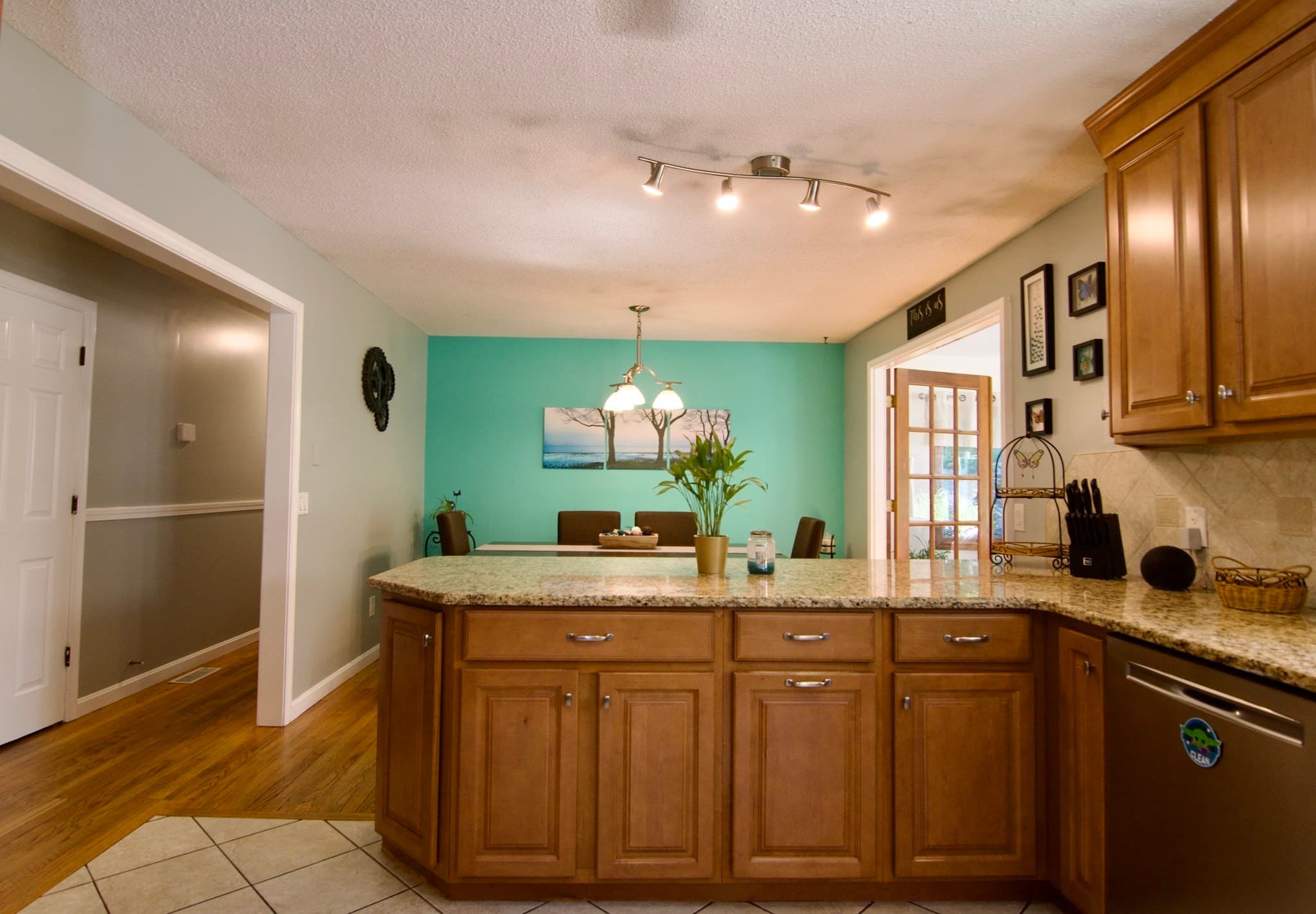 Single Family Residence at 116 Warwick Dr, Ludlow MA 01056, photo 21 of 41
