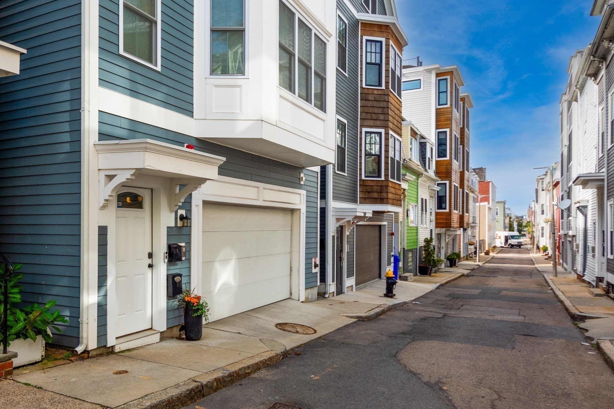 Condominium at 271 Gold St # 2, Boston MA 02127, photo 37 of 40
