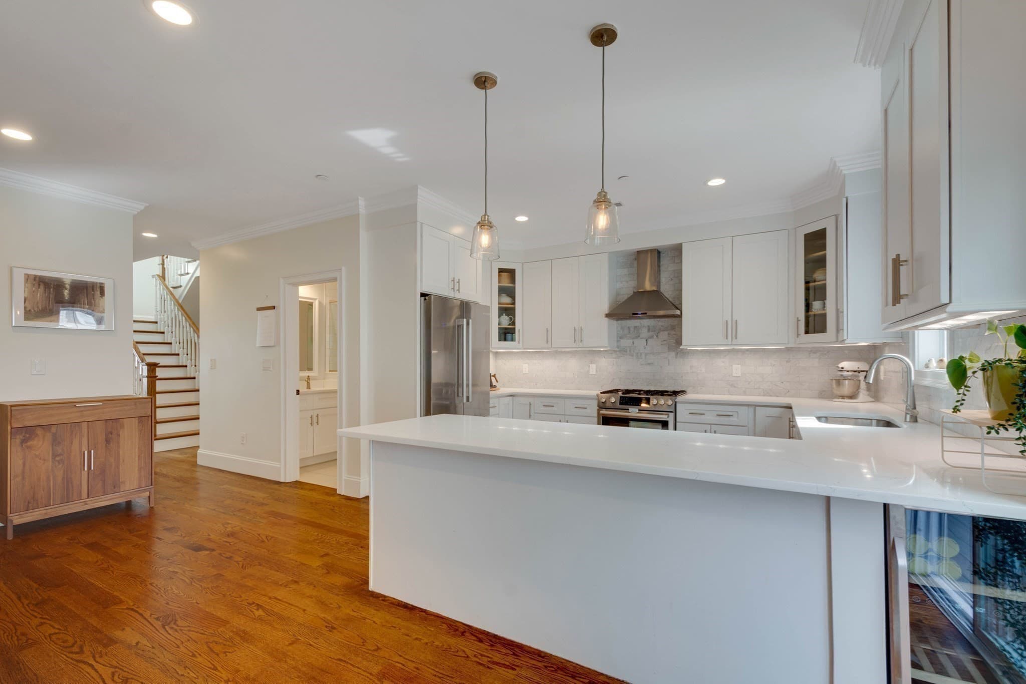 Condominium at 271 Gold St # 2, Boston MA 02127, photo 4 of 40