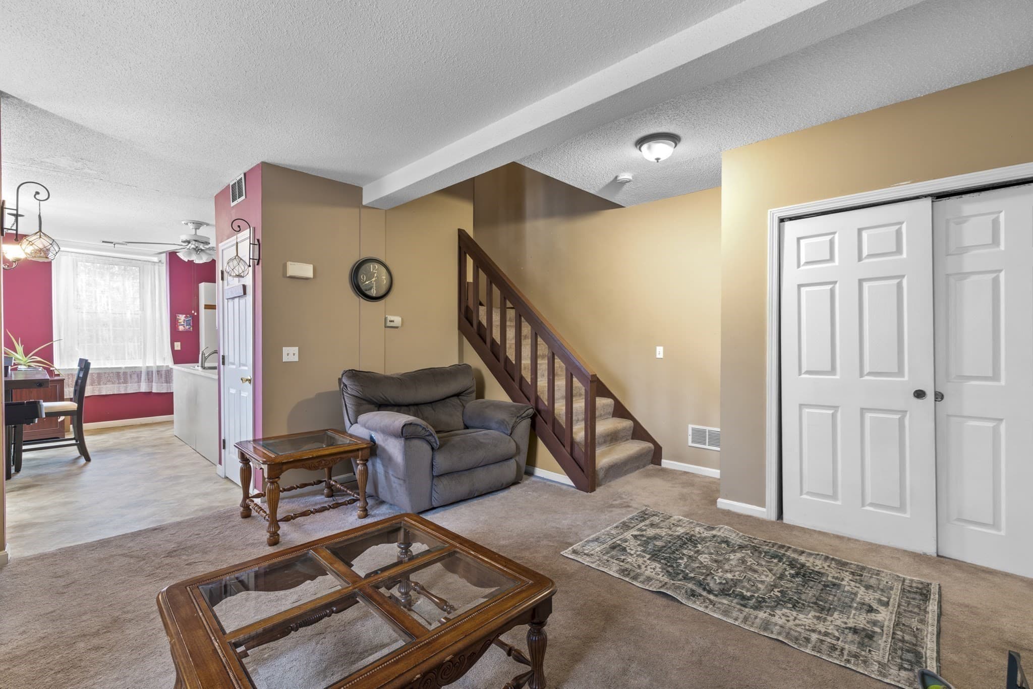Condominium at 104 Hartford Ave E # 1, Uxbridge MA 01569, photo 7 of 23