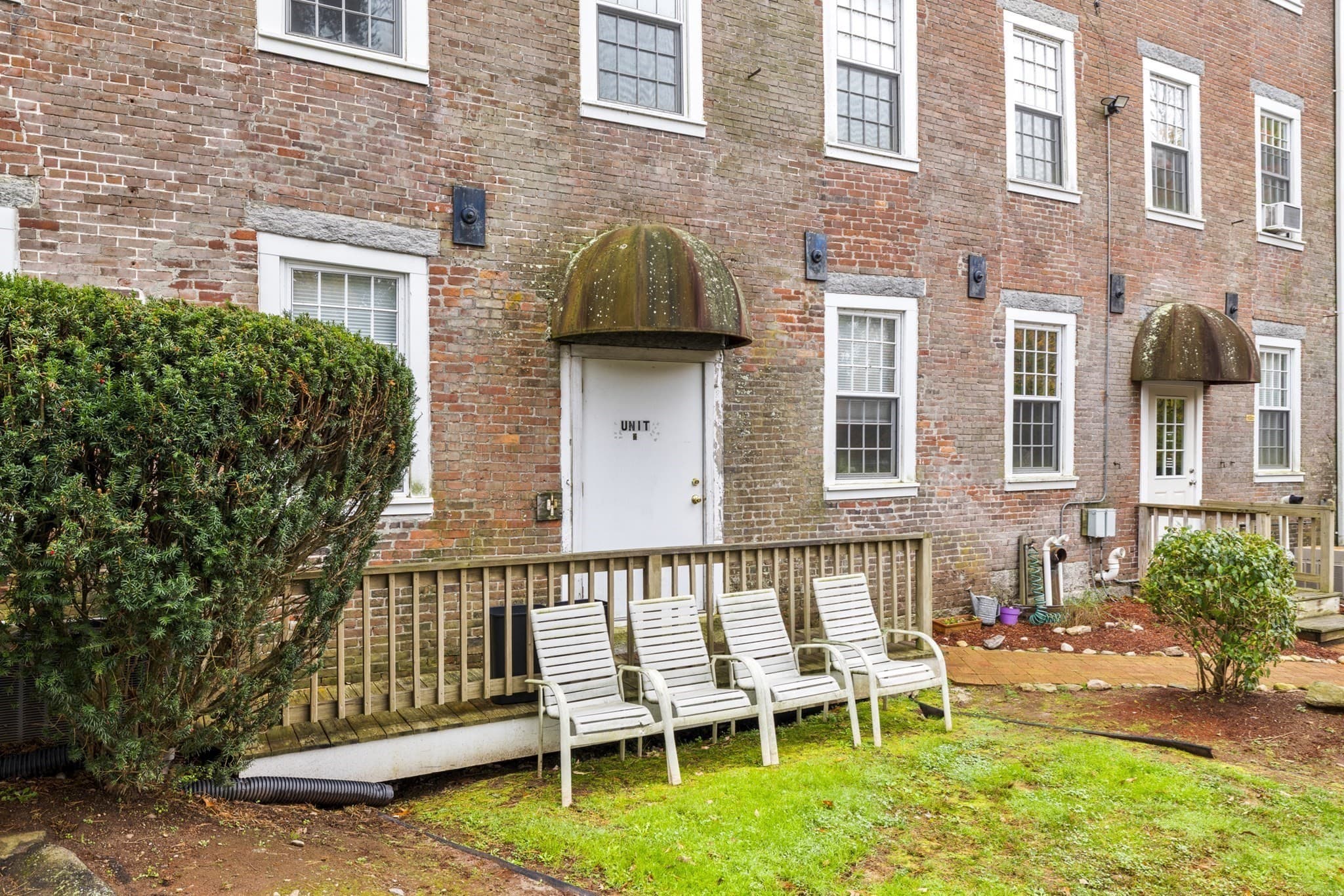 Condominium at 104 Hartford Ave E # 1, Uxbridge MA 01569, photo 20 of 23