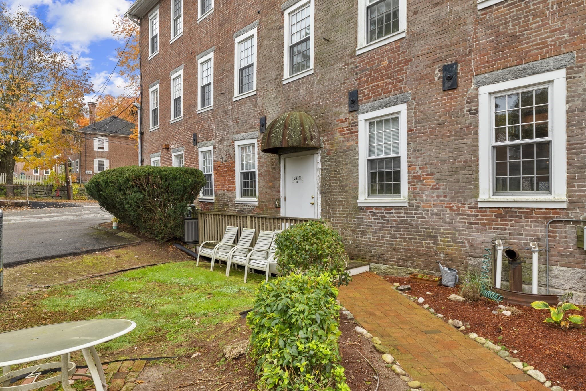 Condominium at 104 Hartford Ave E # 1, Uxbridge MA 01569, photo 21 of 23