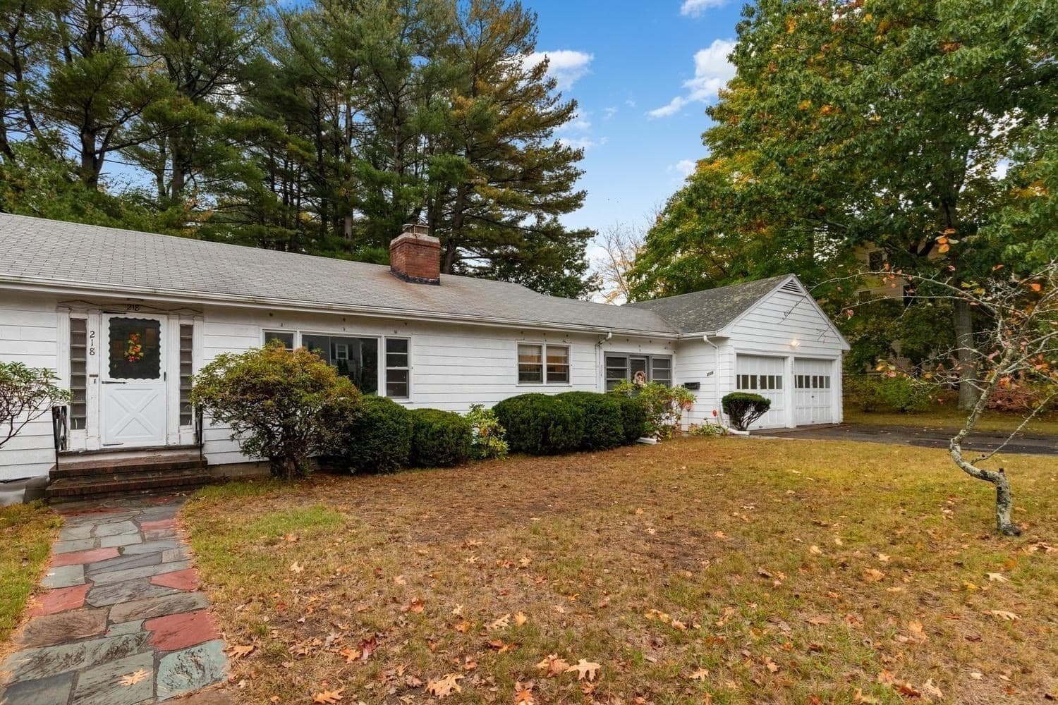 Single Family Residence at 218 Lowell St, Wakefield MA 01880, photo 3 of 37