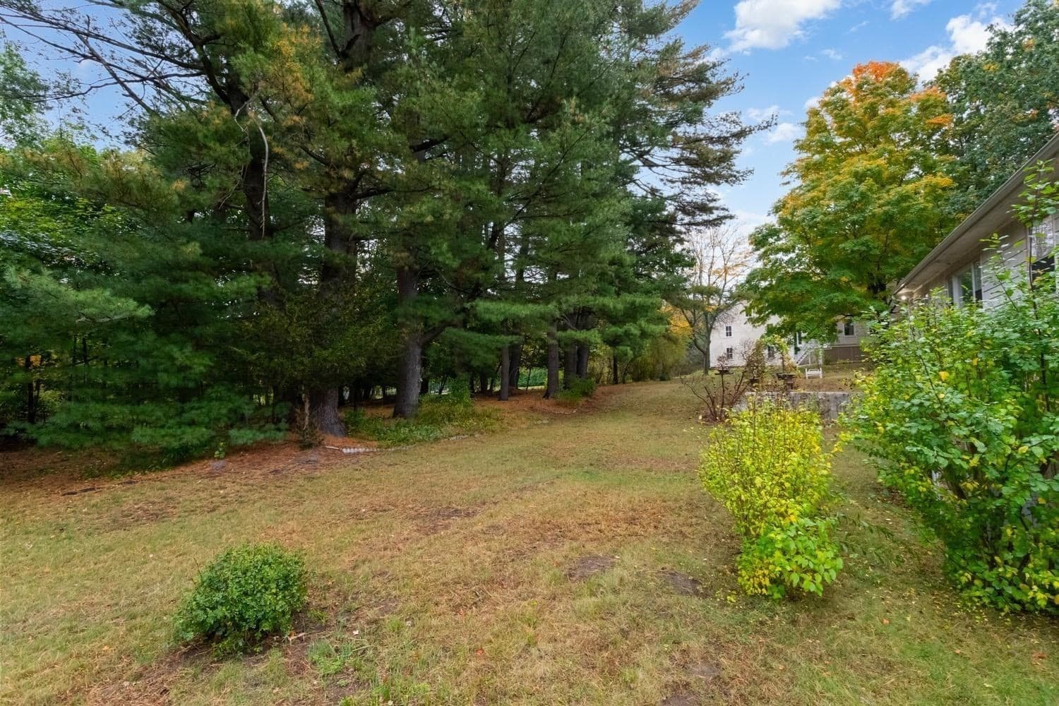 Single Family Residence at 218 Lowell St, Wakefield MA 01880, photo 32 of 37