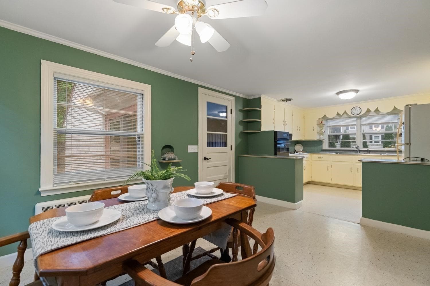 Single Family Residence at 218 Lowell St, Wakefield MA 01880, photo 9 of 37
