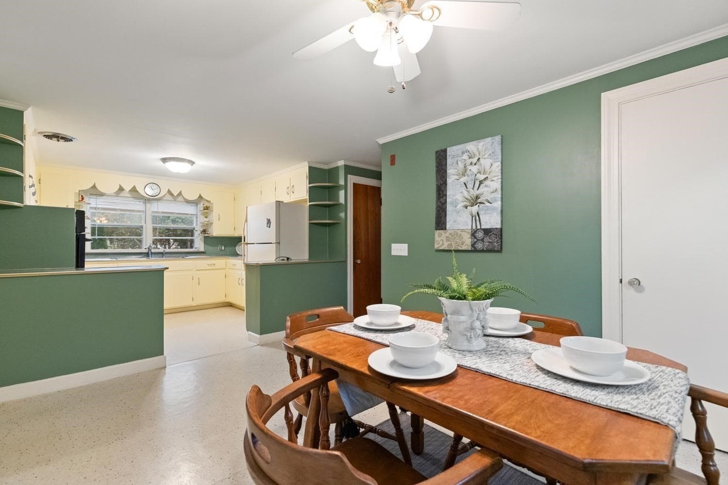Single Family Residence at 218 Lowell St, Wakefield MA 01880, photo 10 of 37