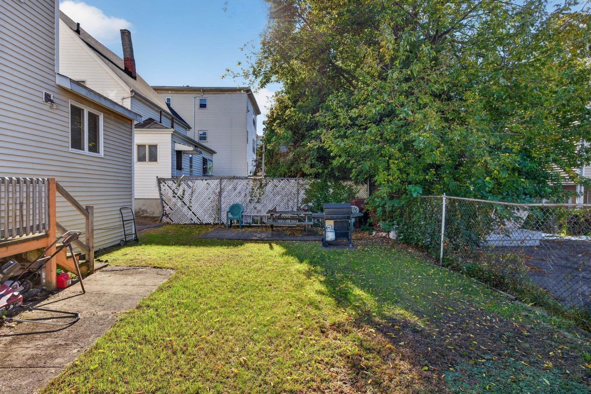 3 Family - 3 Units Up/Down at 22 Bolster St, Everett MA 02149, photo 21 of 23