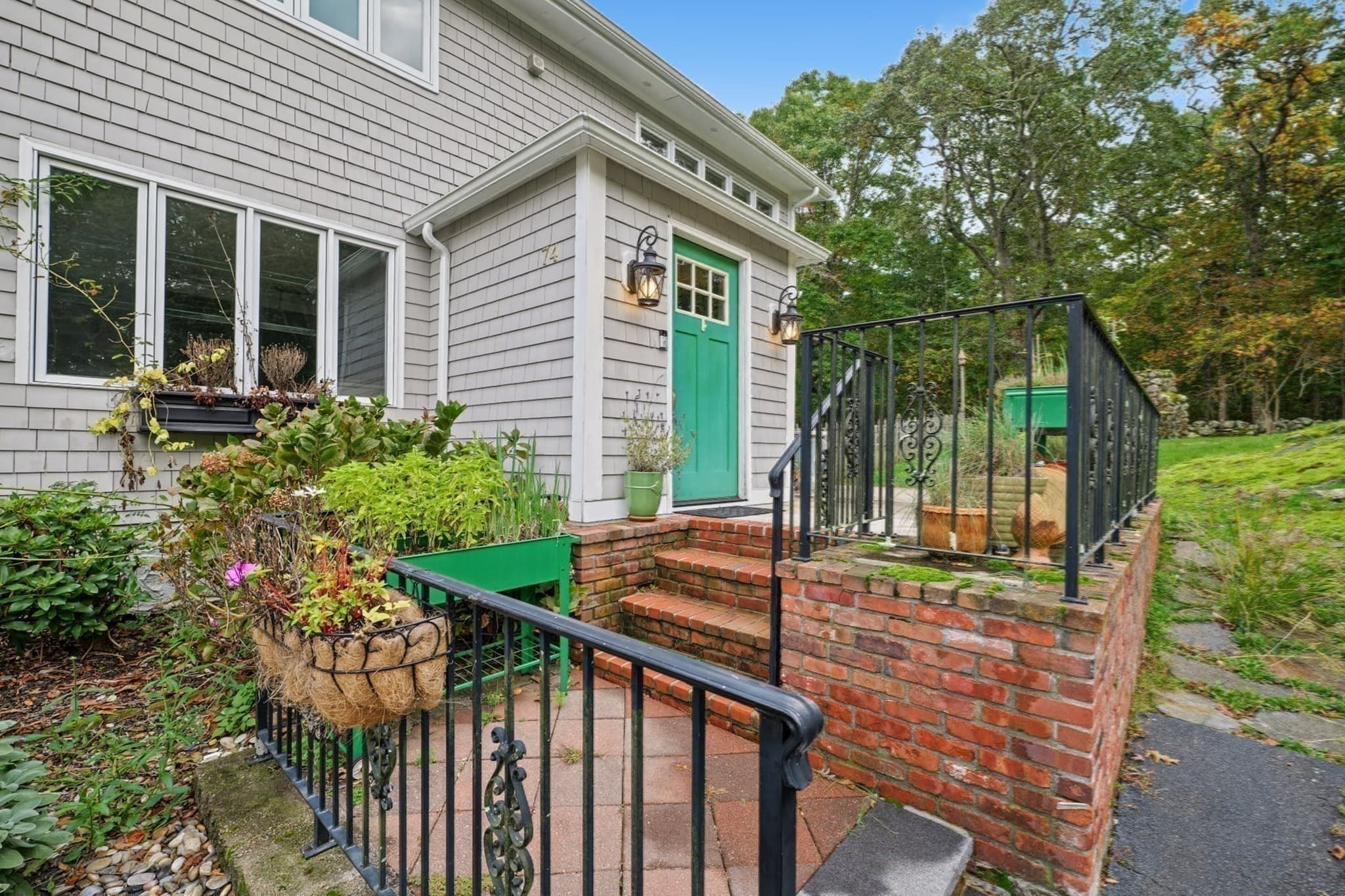 Single Family Residence at 74 Little River Rd, Dartmouth MA 02748, photo 12 of 42