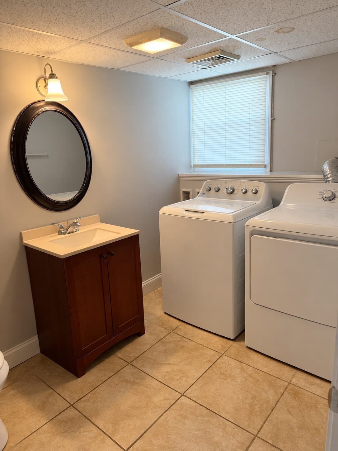 Single Family Residence at 70 Frye Rd, Methuen MA 01844, photo 17 of 19