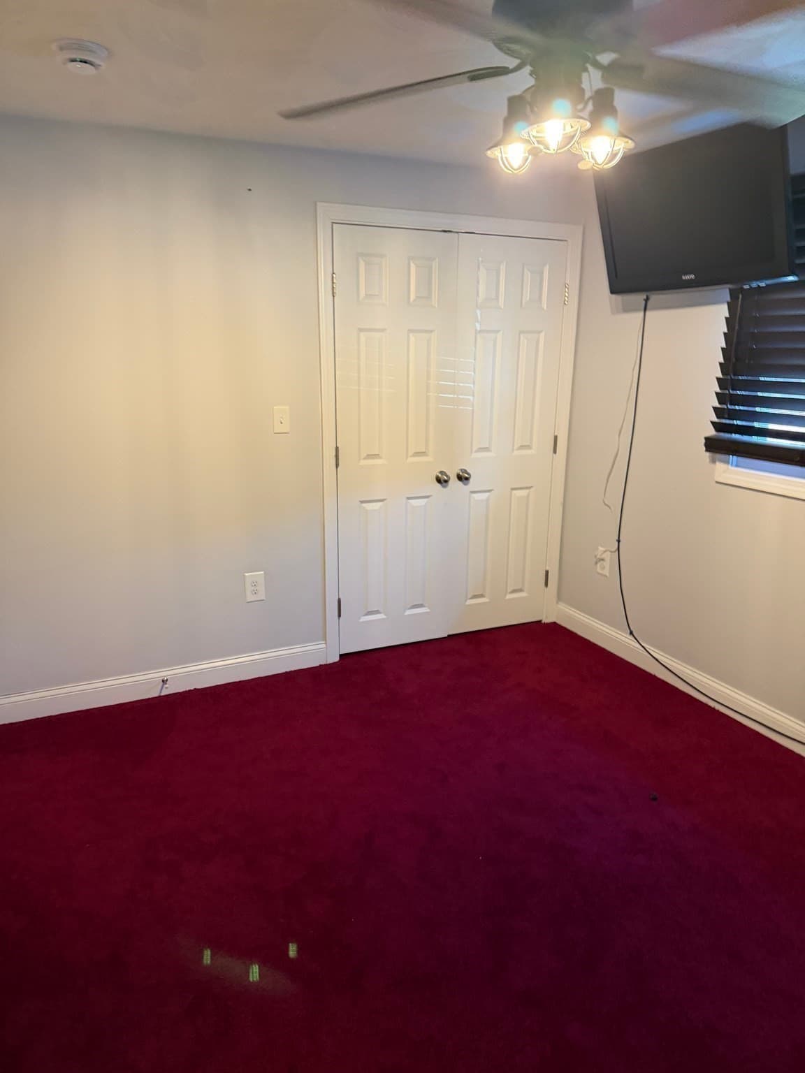 Single Family Residence at 70 Frye Rd, Methuen MA 01844, photo 11 of 19